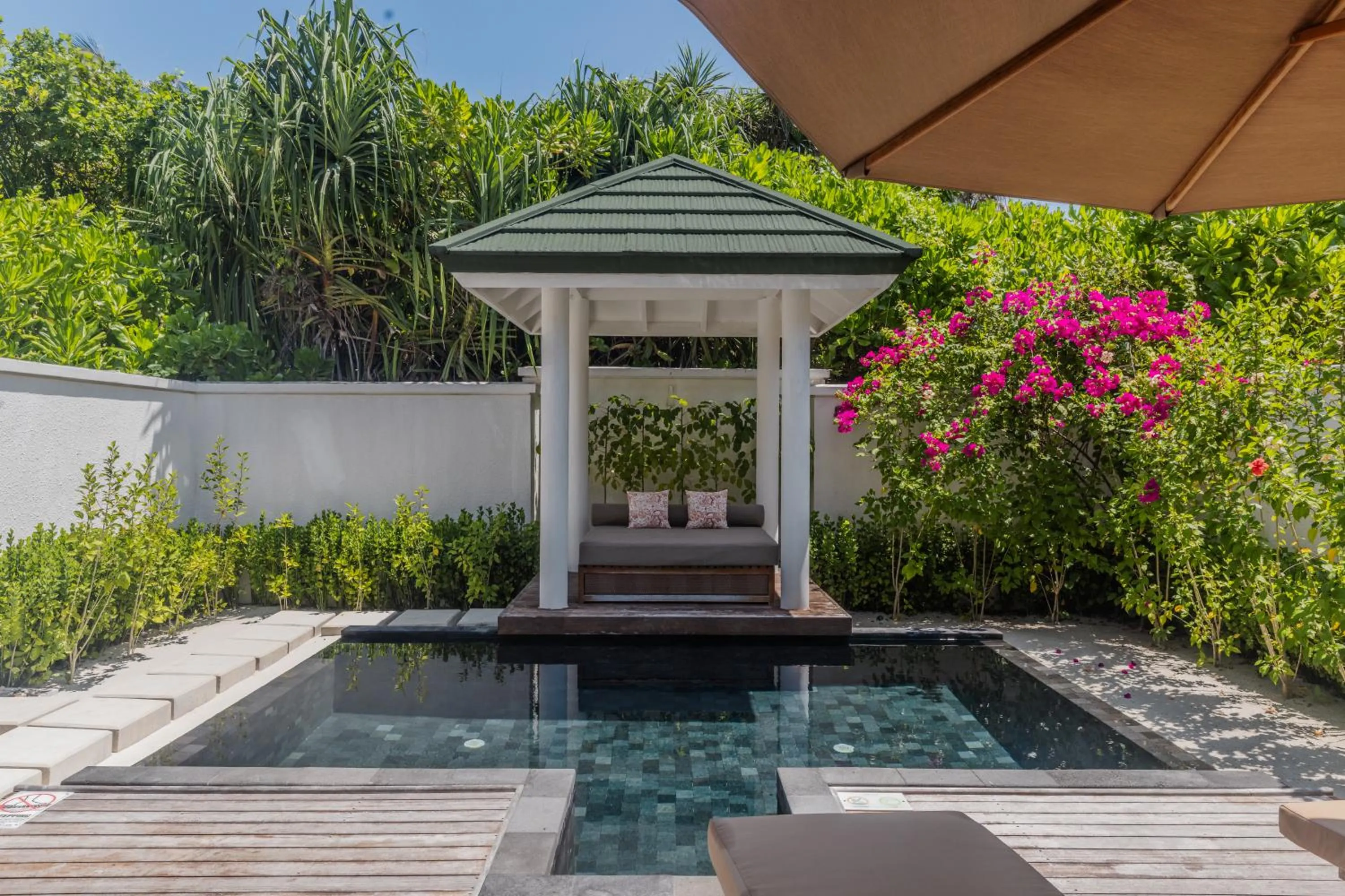 Swimming pool in Siyam World Maldives - 24-Hour Premium All-inclusive with Free Transfer