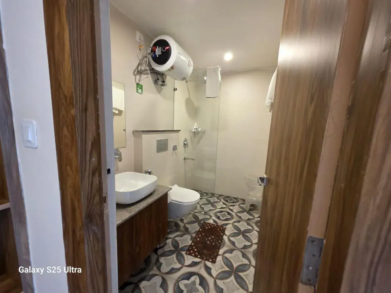 Superior Deluxe Double or Twin Room in Hotel Shiva Yog Sthal Superior Deluxe Double or Twin Room in Hotel Shiva Yog Sthal