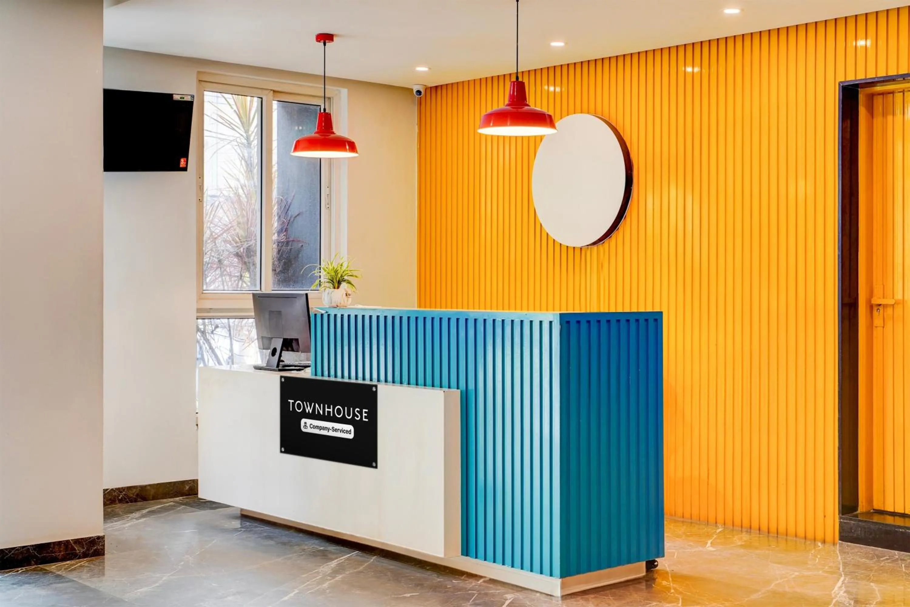 Lobby or reception in Super Townhouse Hebbal