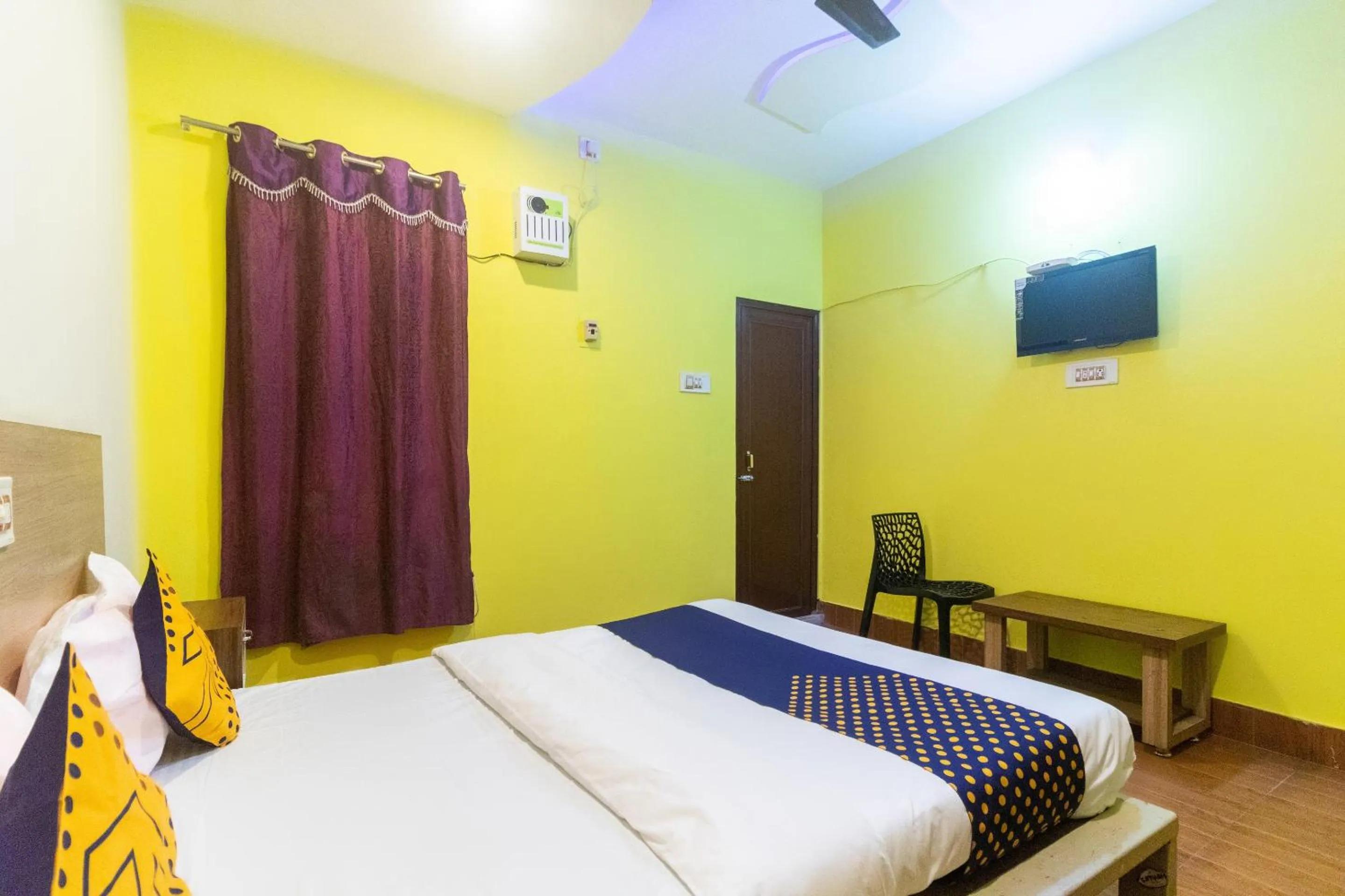 Bedroom, Bed in Hotel O Prabir Residency Inn