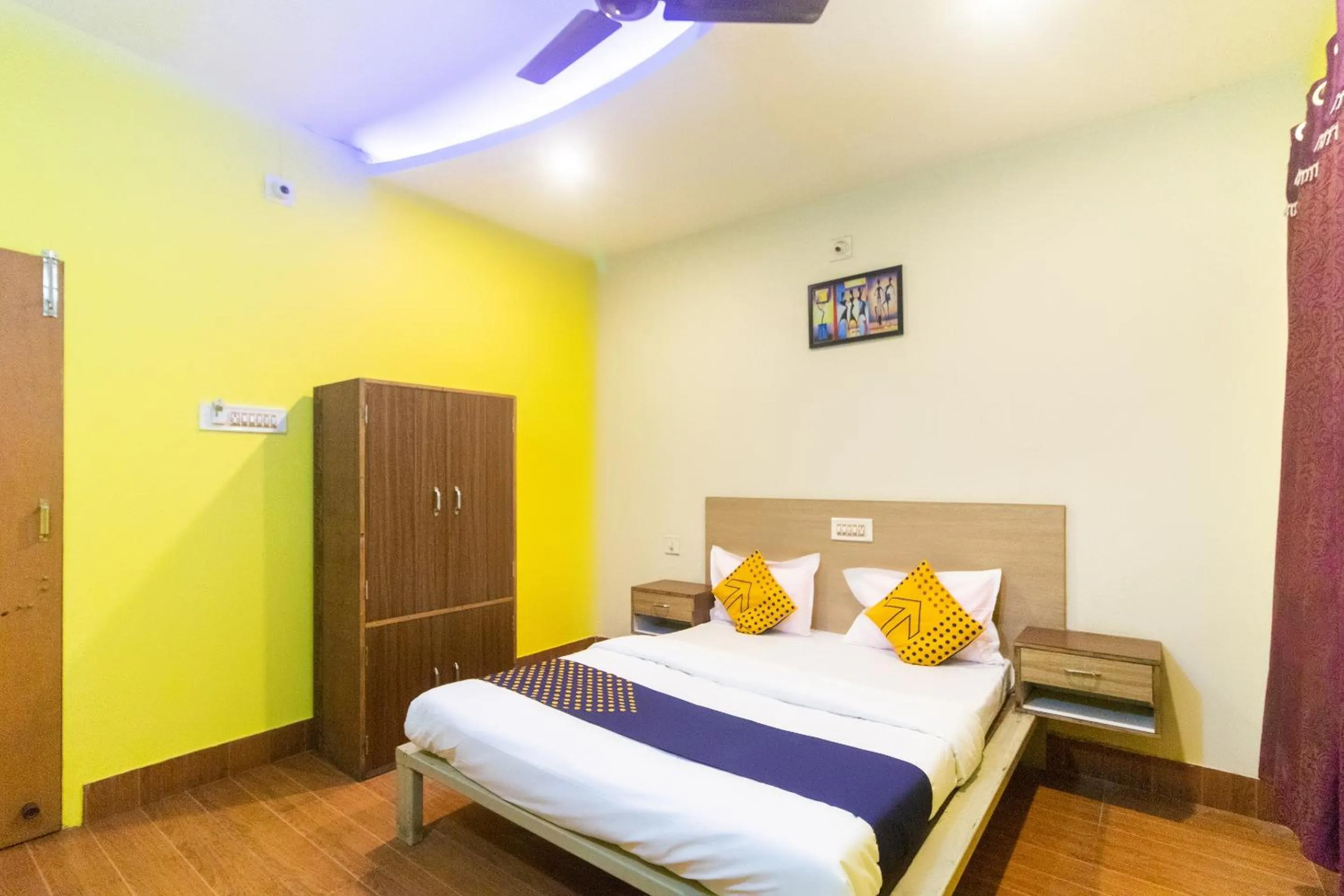 Bedroom, Bed in Hotel O Prabir Residency Inn