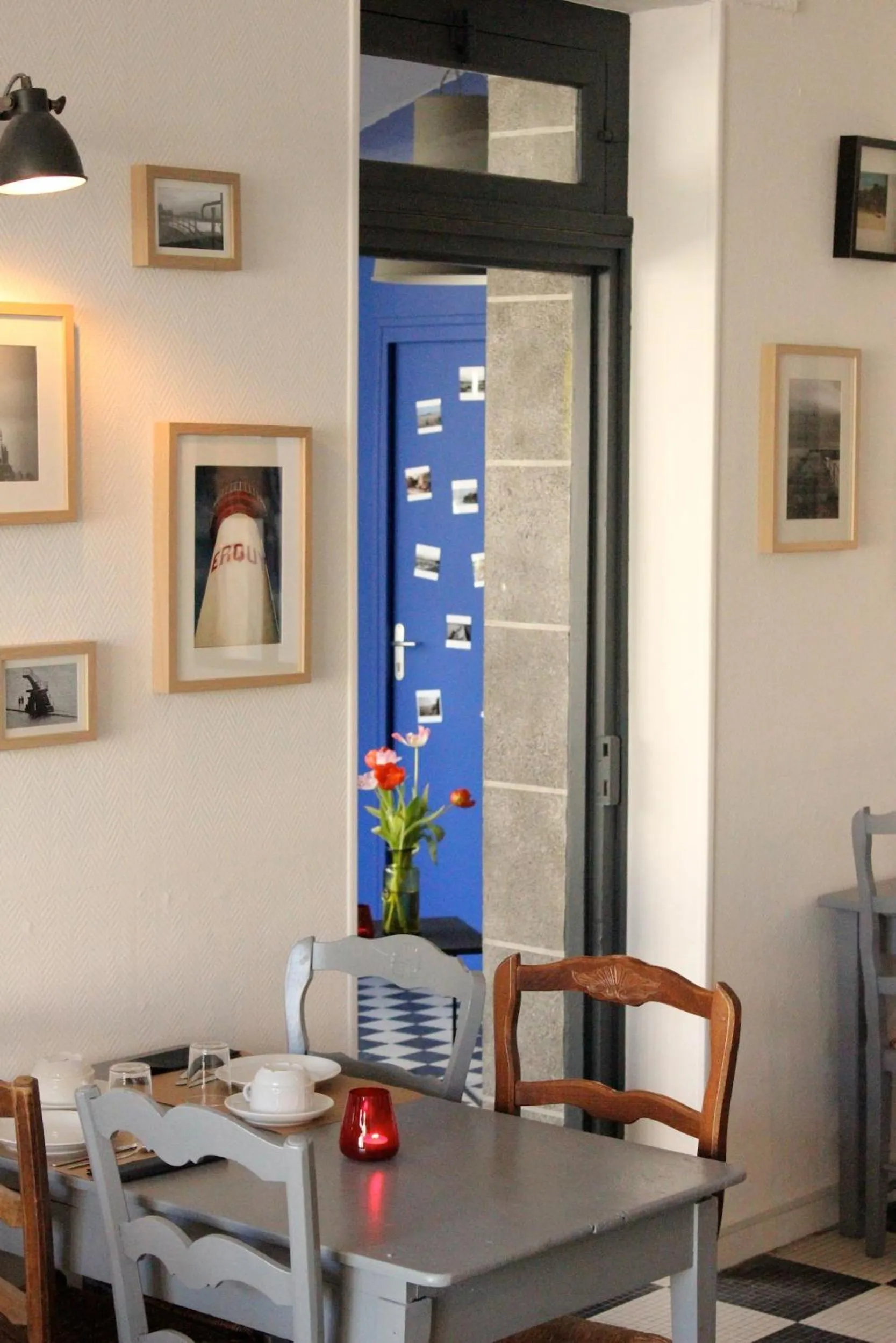 Restaurant/places to eat in Hotel Saint-Michel