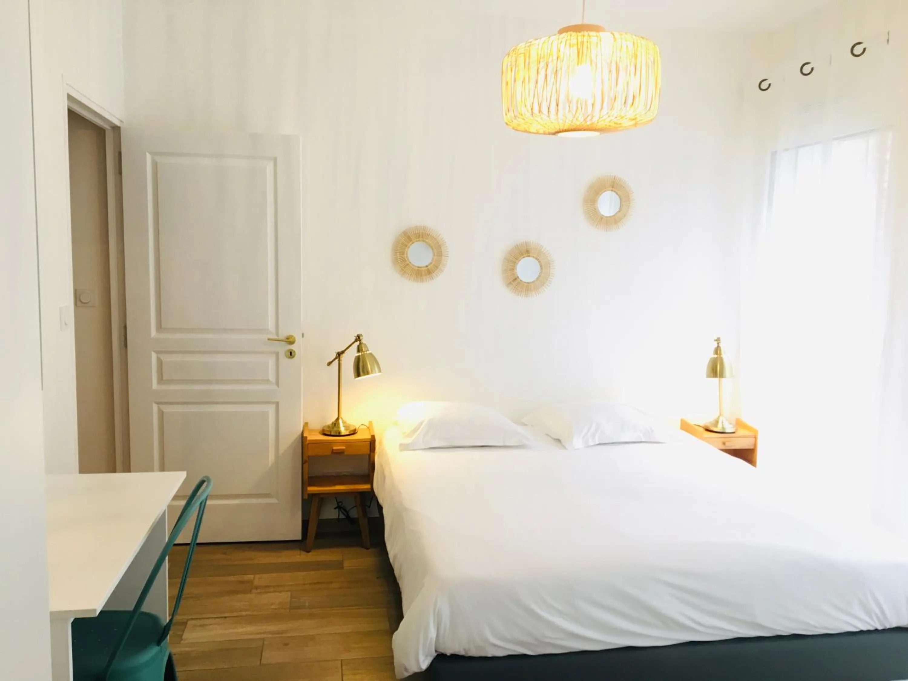 Photo of the whole room, Bed in Hotel Saint-Michel