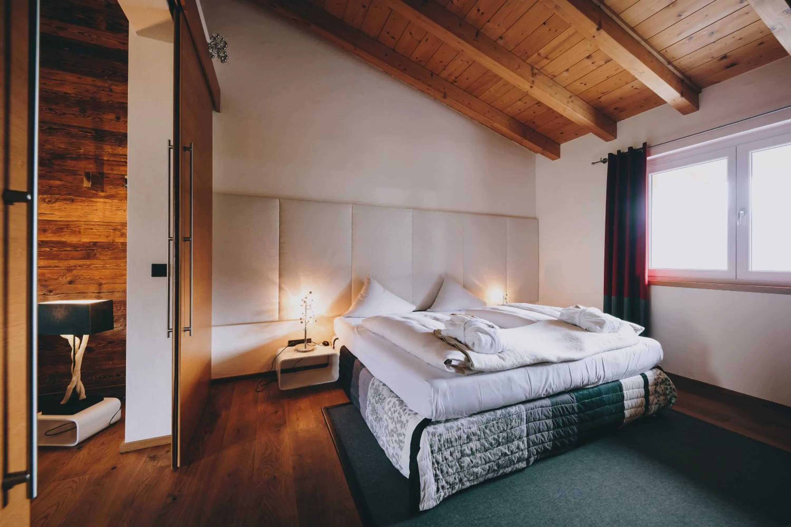 Bed in Auhof Wirtshaus & Suiten