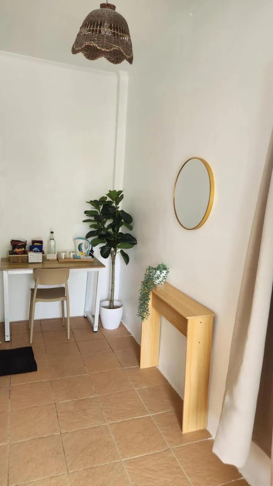 The Shark's Tail Dive Resort