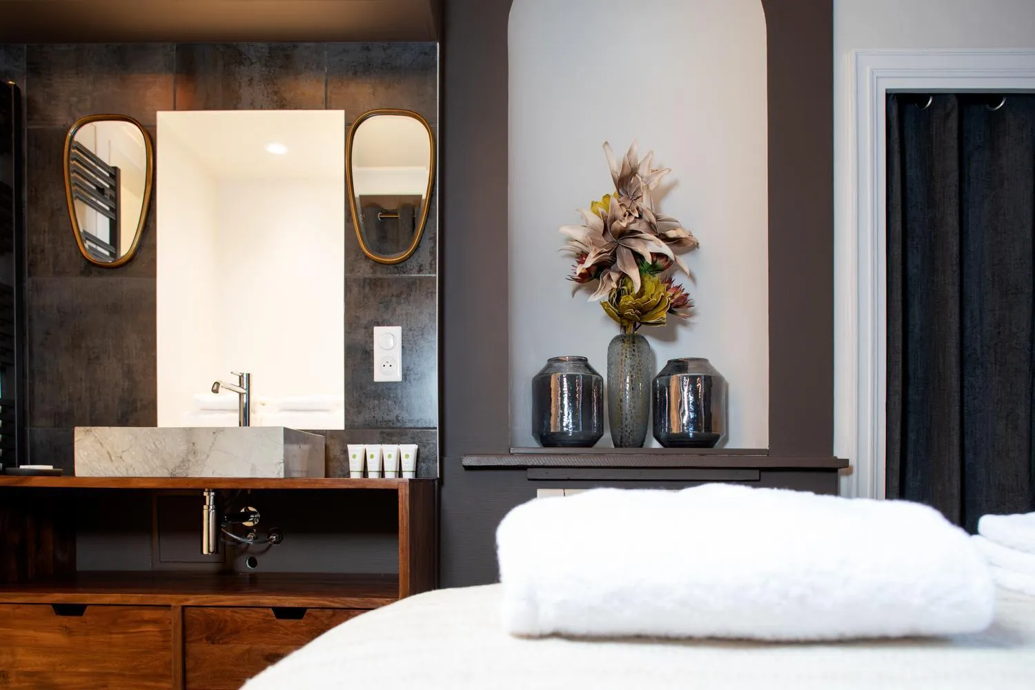 Bedroom, Bed in Maison Tillot