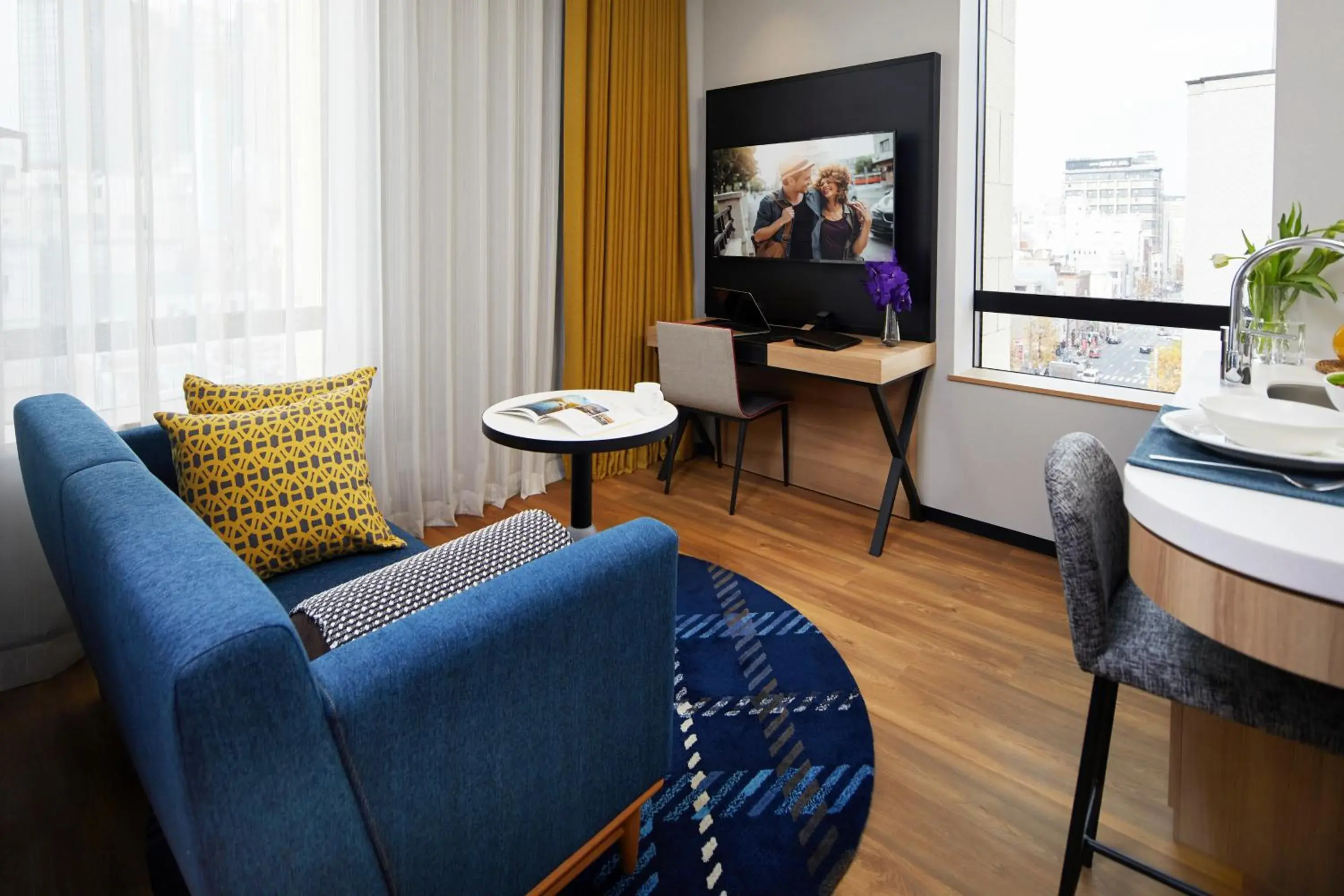 One-Bedroom Double in Citadines Namba Osaka One-Bedroom Double in Citadines Namba Osaka