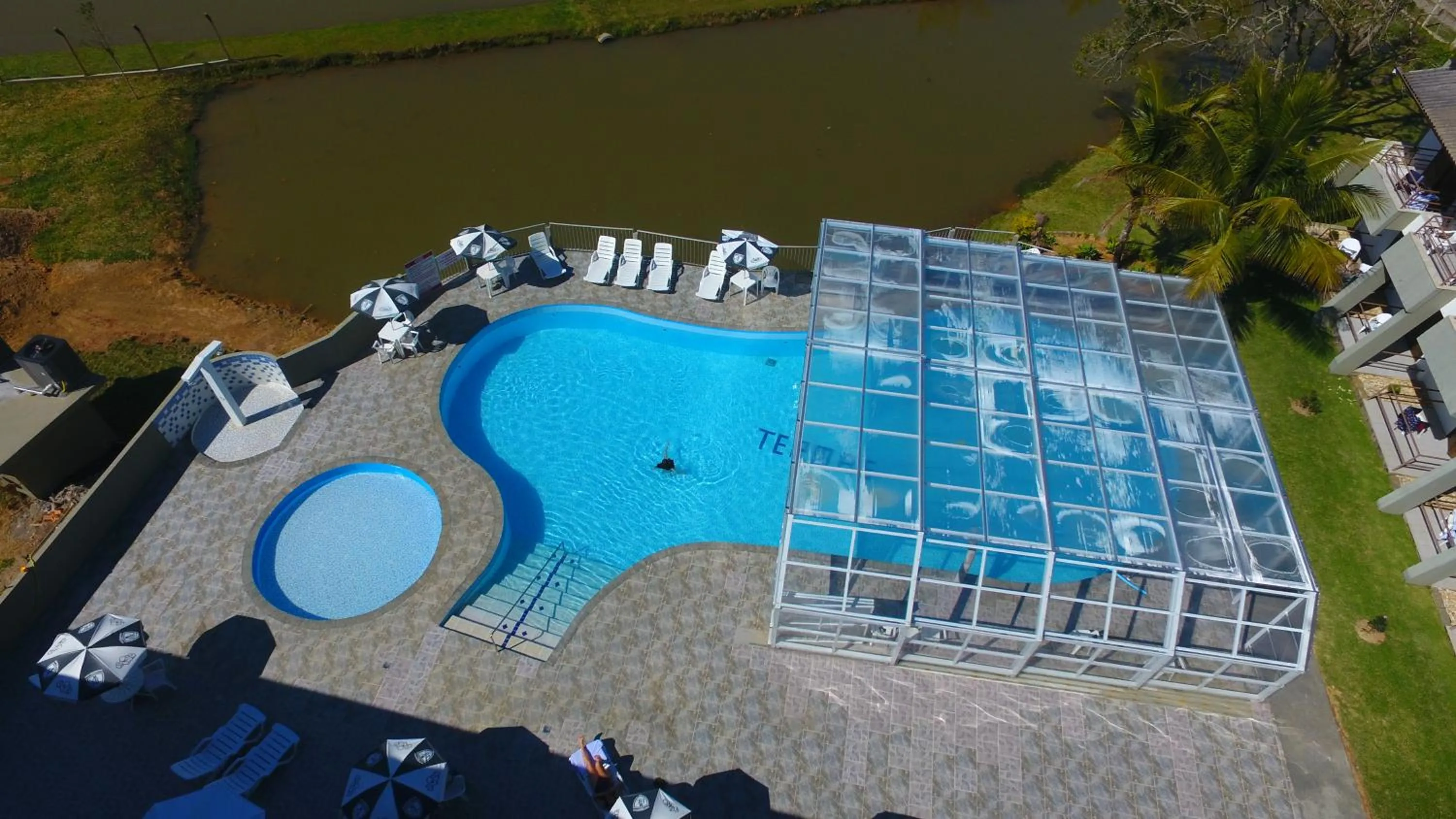 Pool view in Hotel Termas do Lago