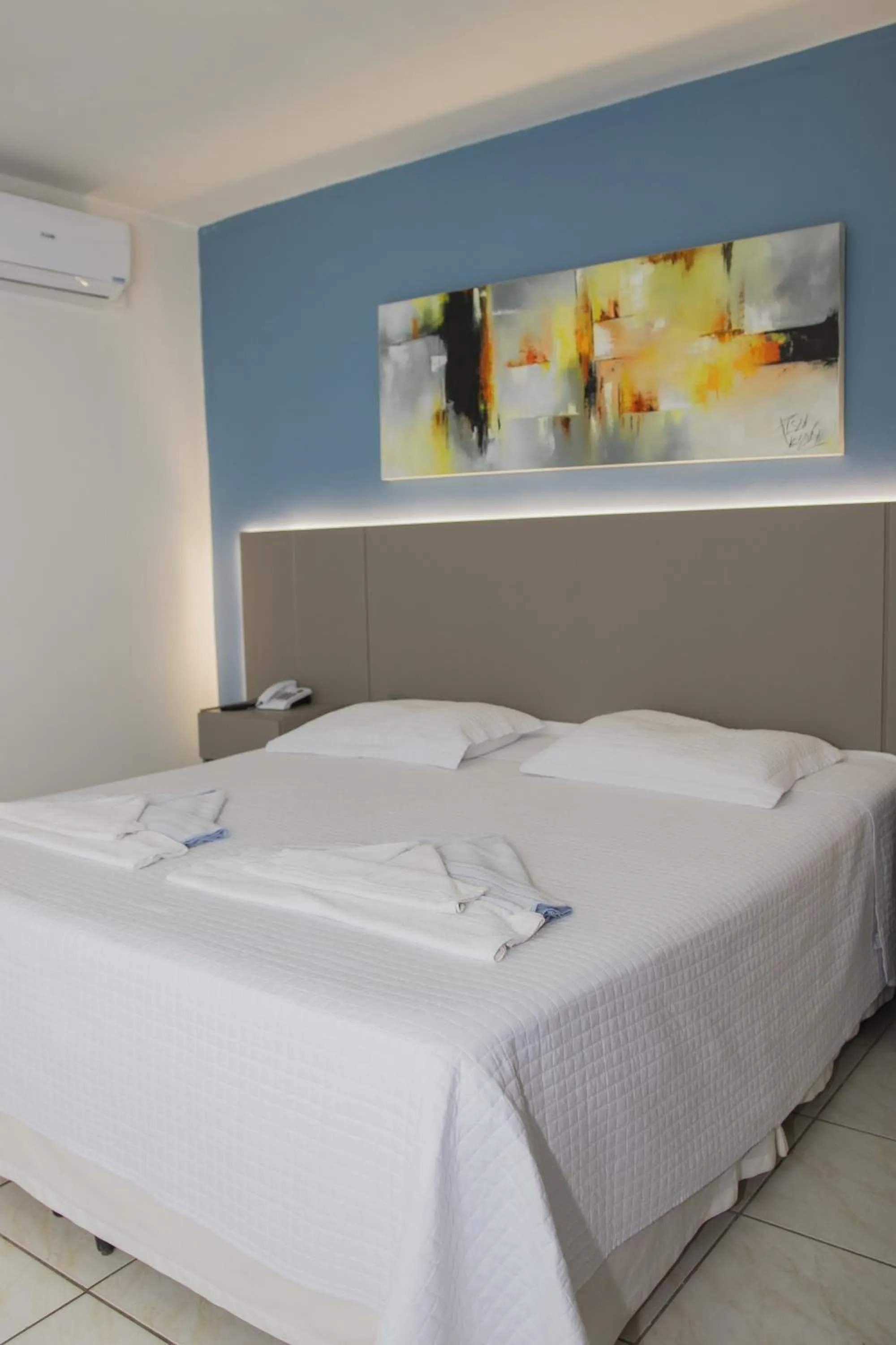 Bed in Hotel Termas do Lago