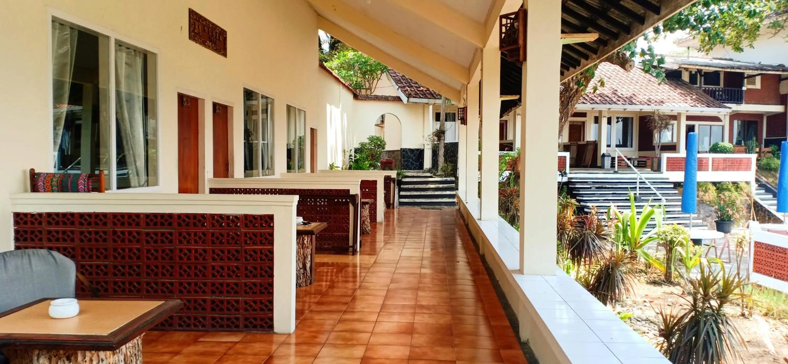 Bunga Ayu Seaside Resort