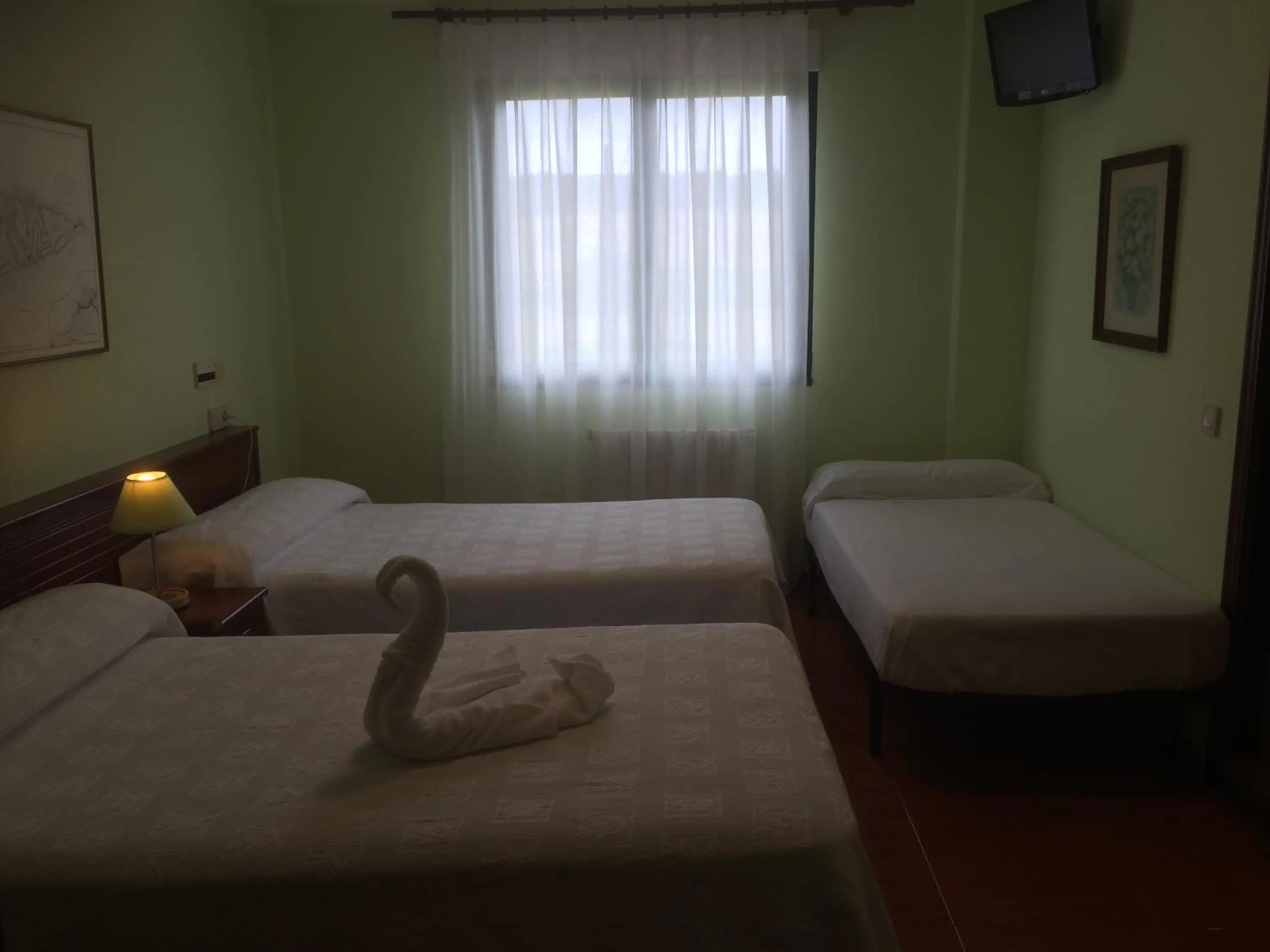 Photo of the whole room in Hotel Brisamar