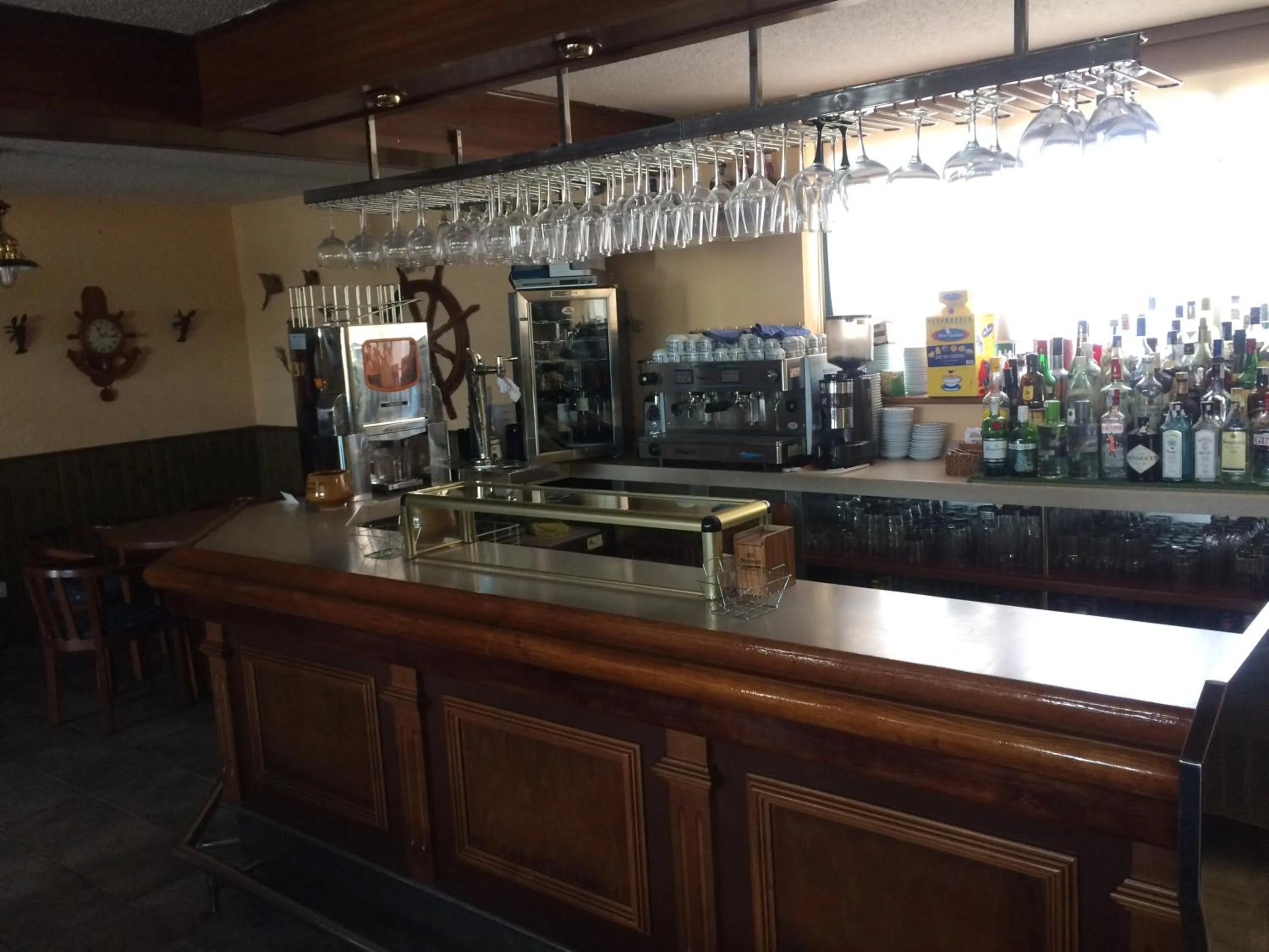 Lounge or bar in Hotel Brisamar