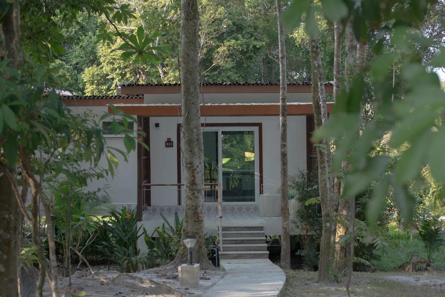 Garden in La Passion by Achariyak