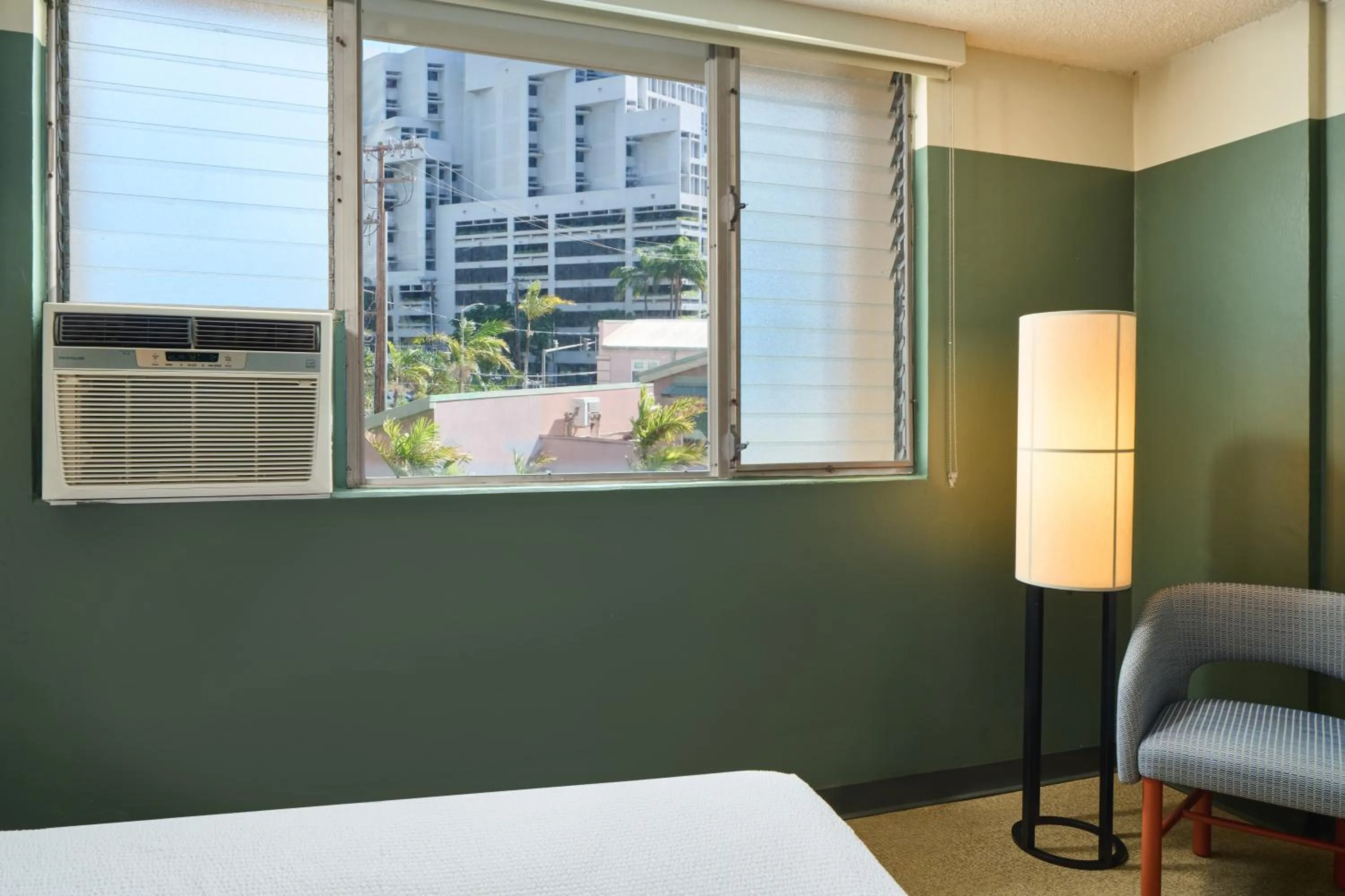 City view, Bed in Pagoda Hotel