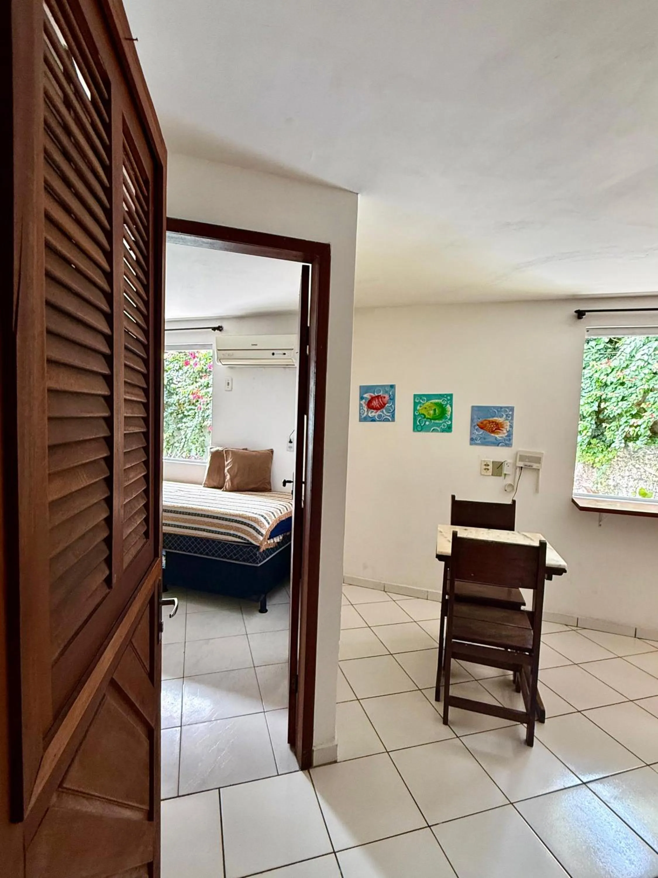 Living room, Bed in Cores da pipa flats