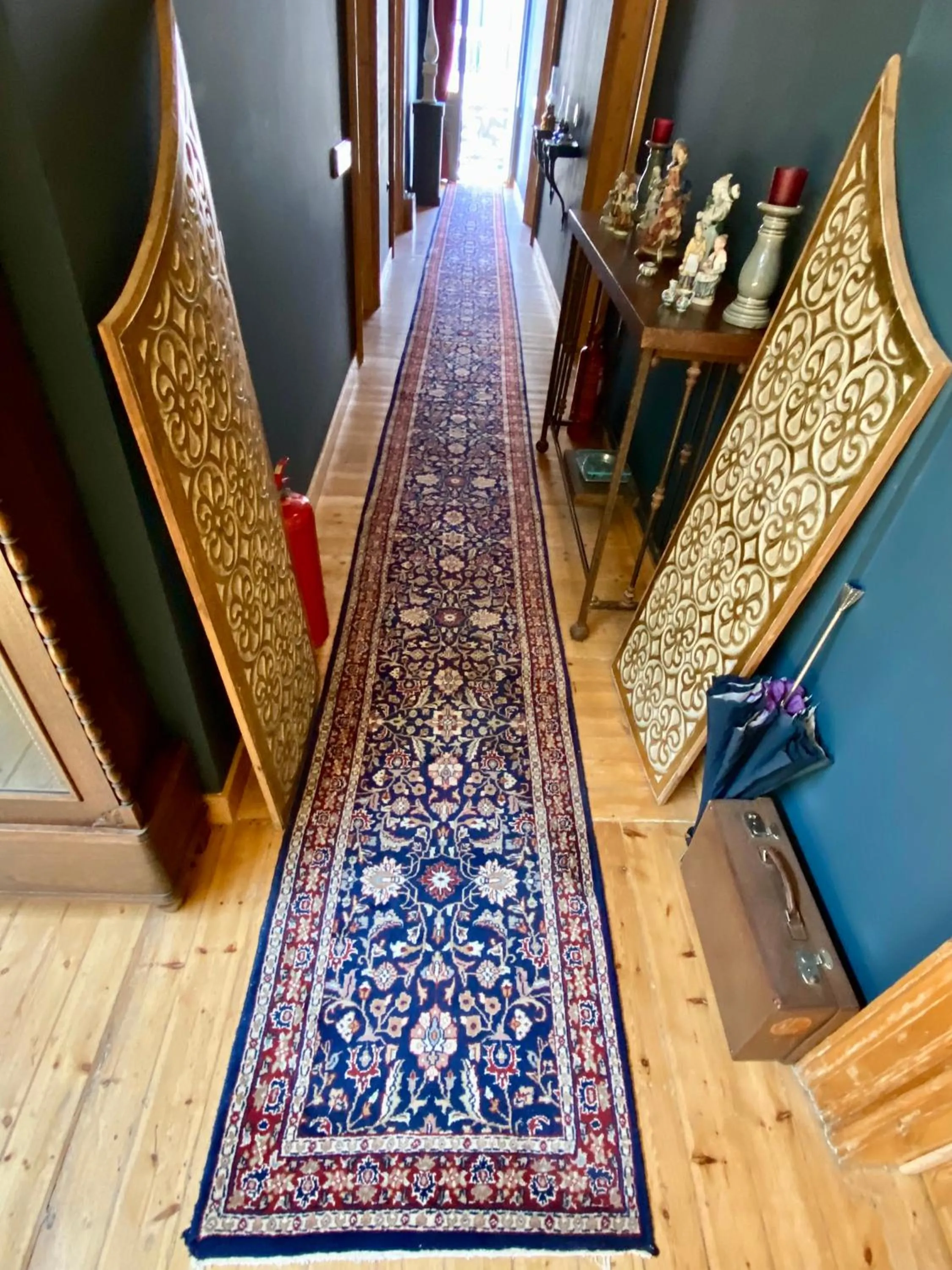 Property building in VASILIKON Hotel 1888 the past is present HISTORICAL PRESERVATION MONUMENT