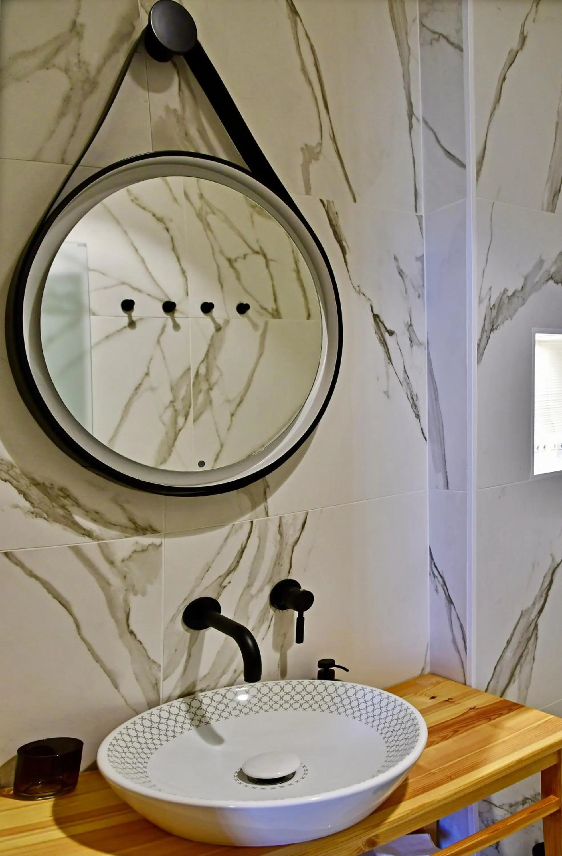 Bathroom in VASILIKON Hotel 1888 the past is present HISTORICAL PRESERVATION MONUMENT