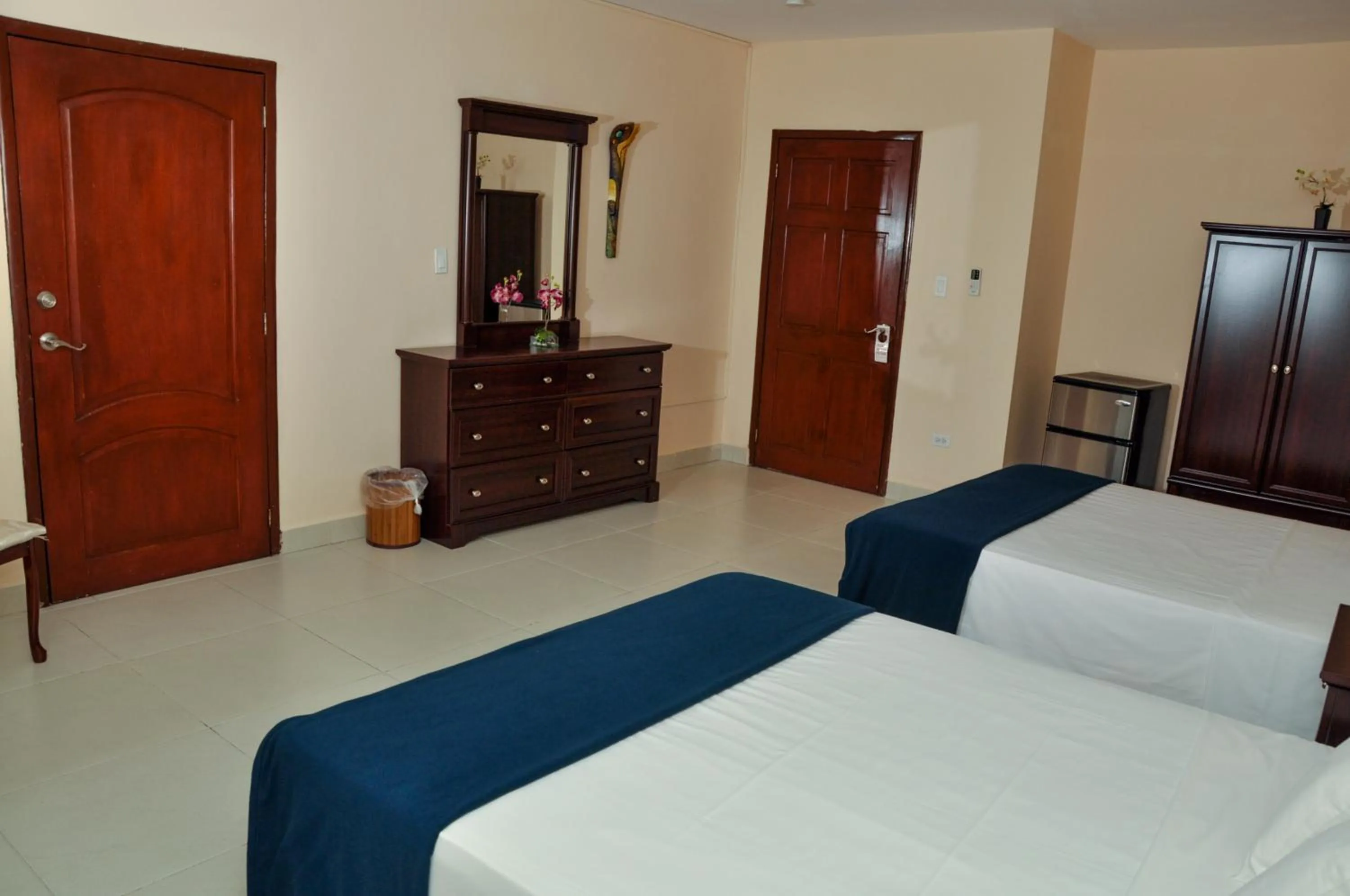 Bedroom, Bed in Allamanda Hotel