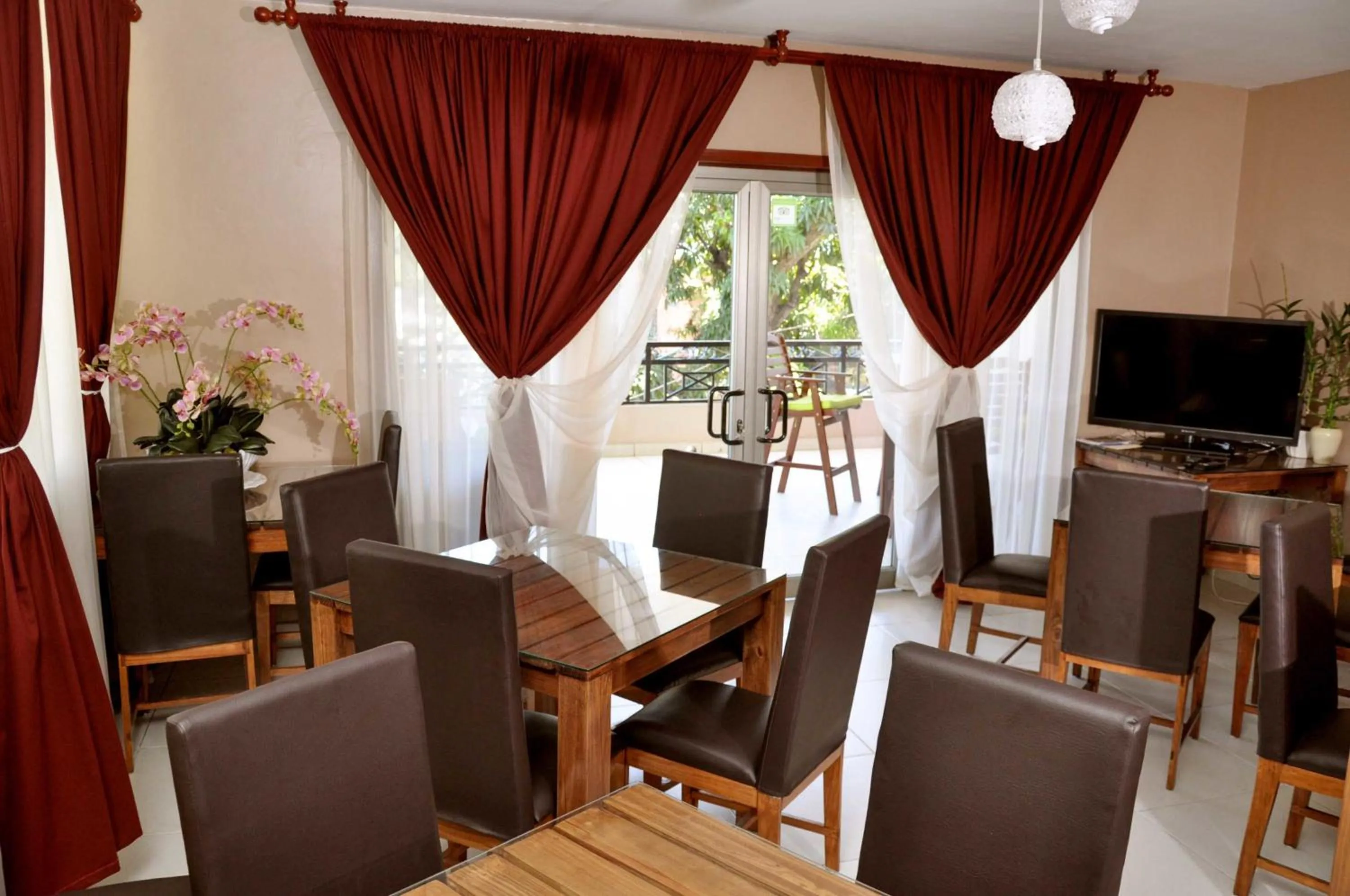 Banquet/Function facilities in Allamanda Hotel