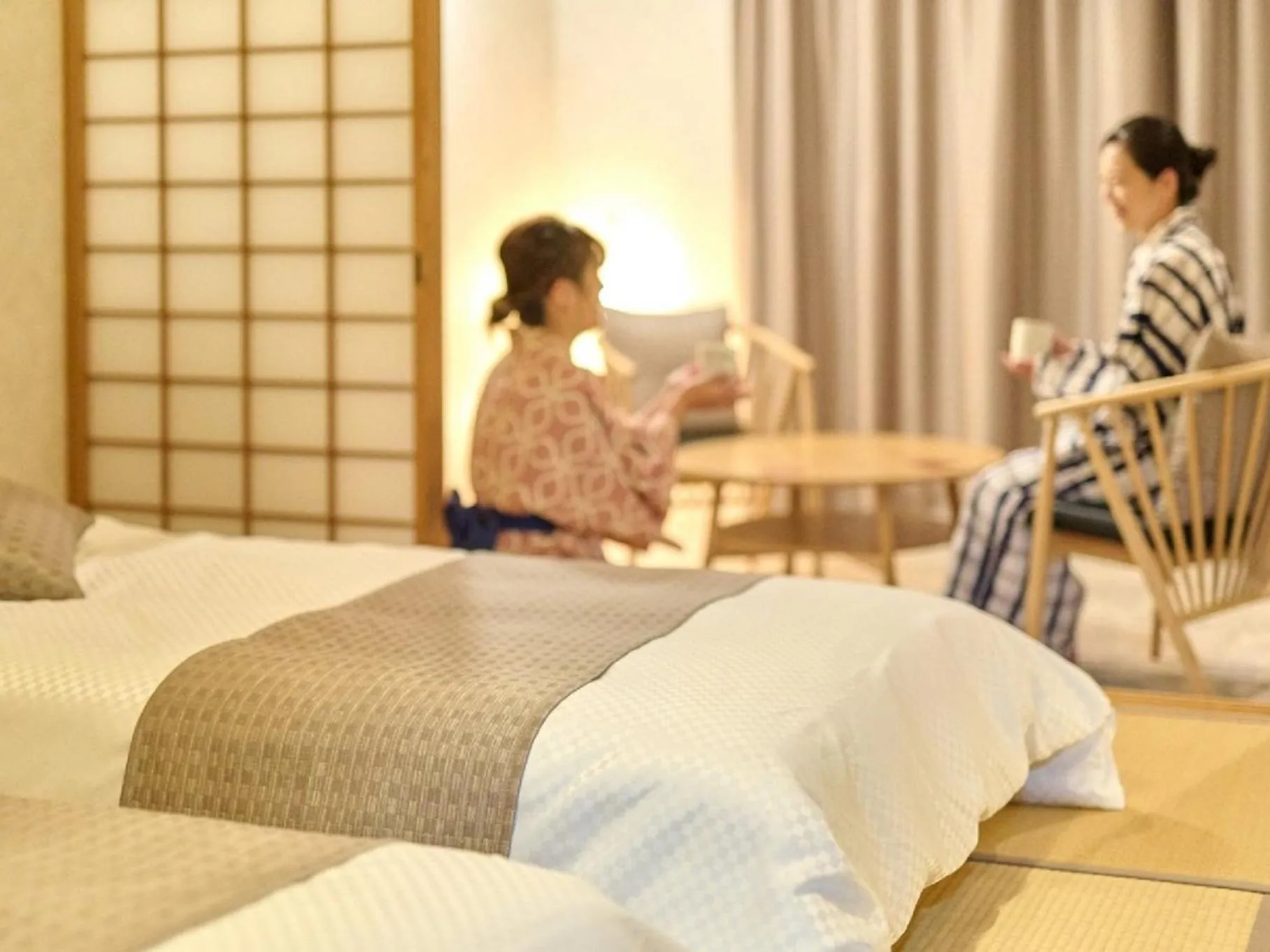 People, Bed in Seitenkaku