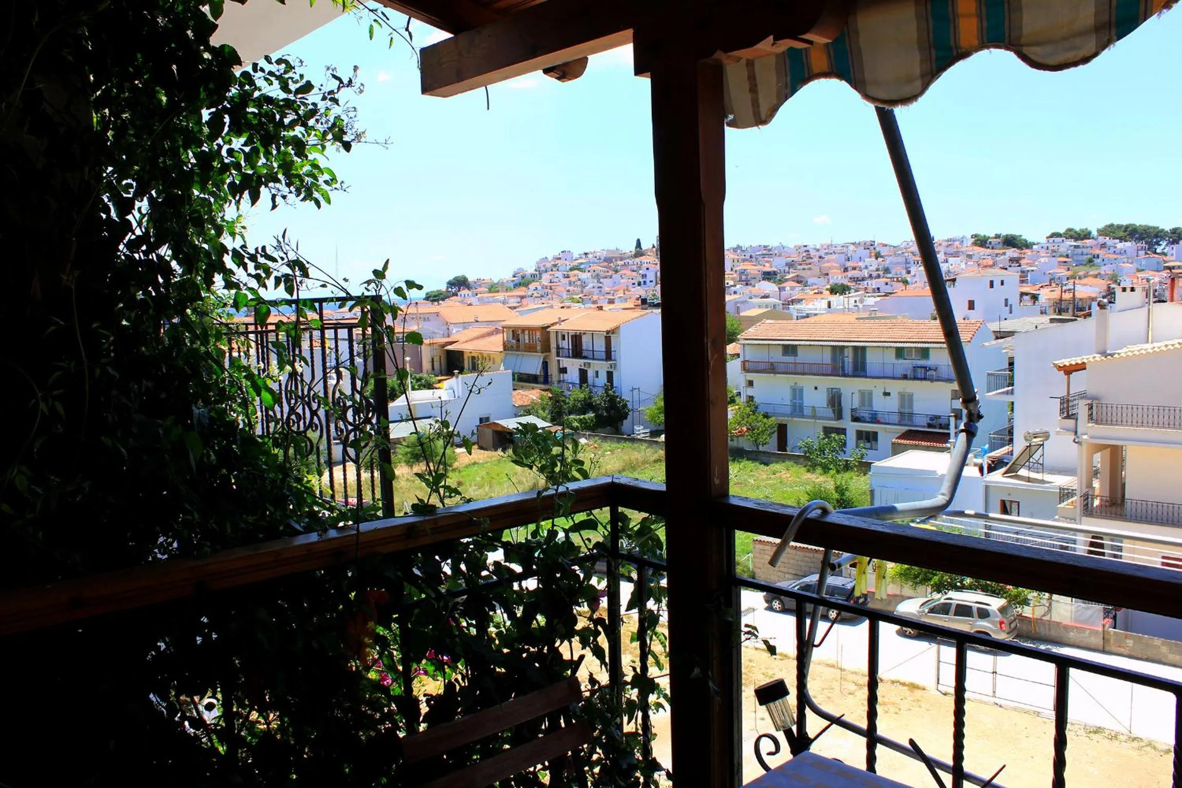 Day in Vaya Zorba Studios