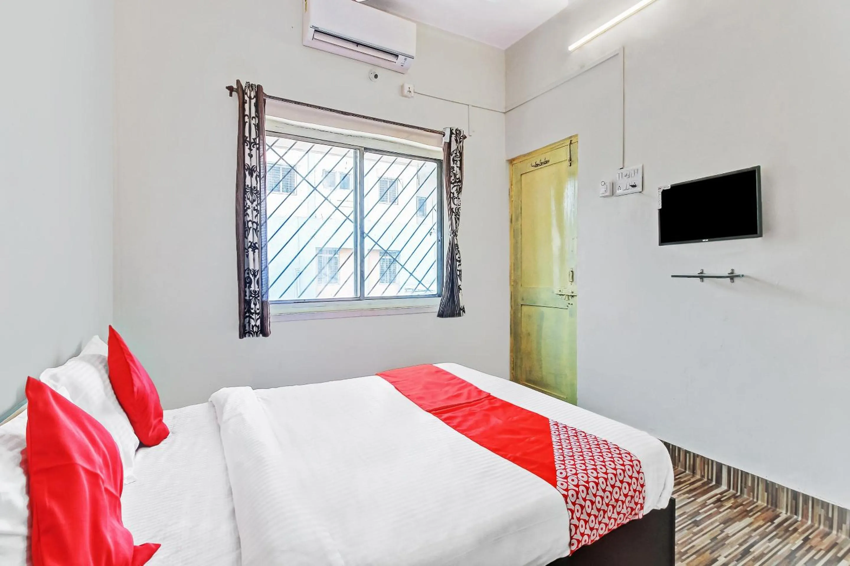 Bedroom, Bed in Super Hotel O Shree Balaji Lodging