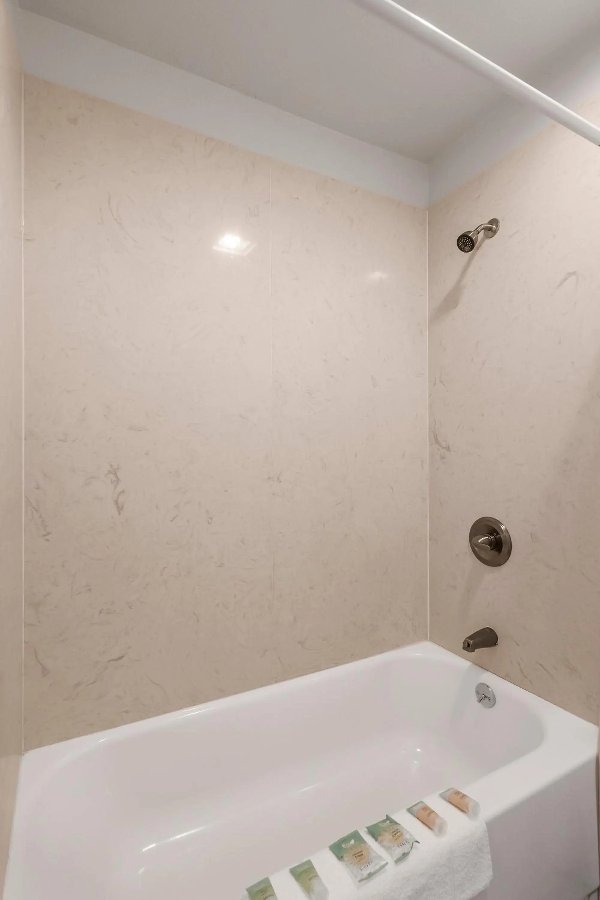 Bathroom in Heritage Inn Express Chico