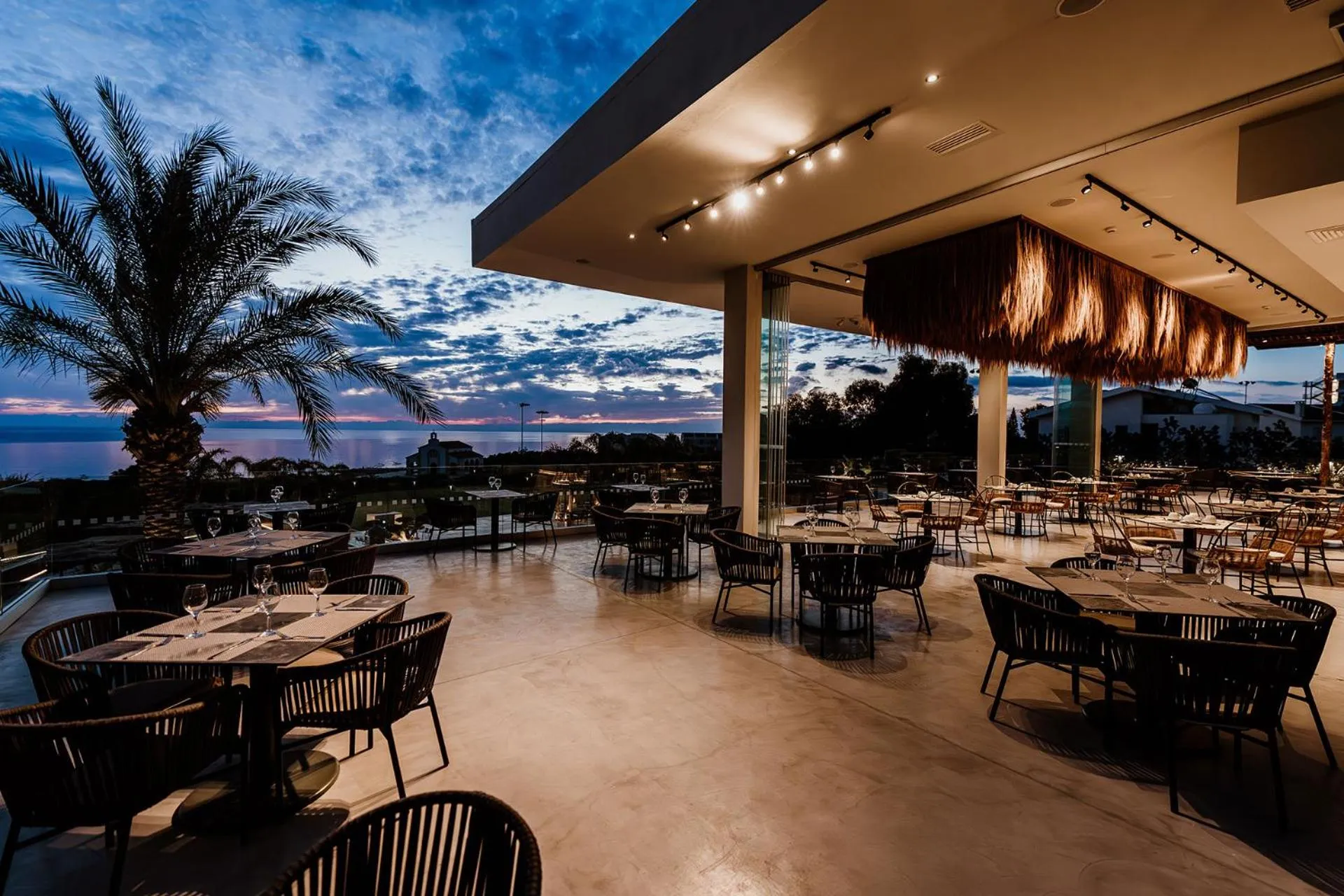 Restaurant/places to eat in Cavo Zoe Seaside Hotel