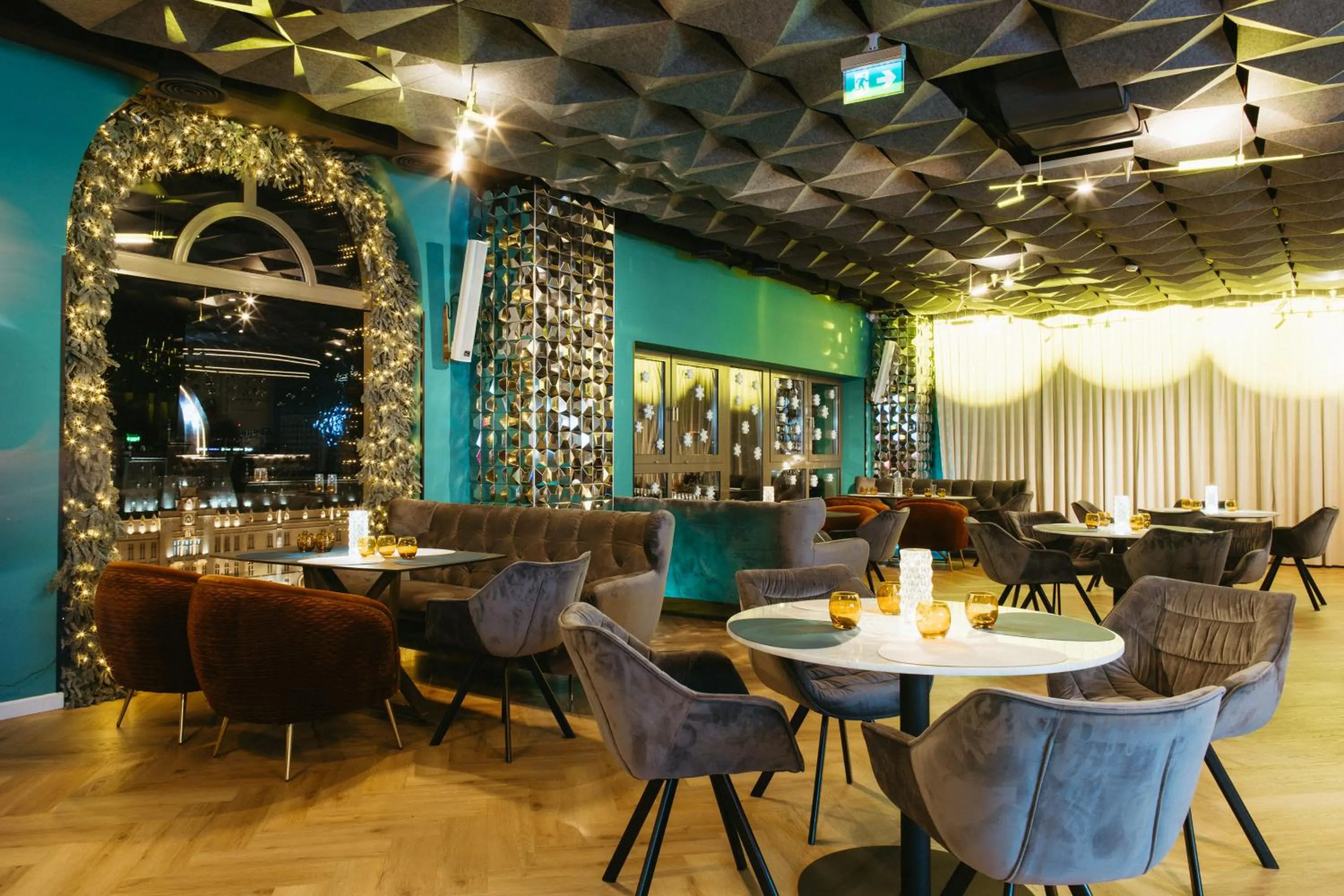 Restaurant/places to eat in Hotel International Iasi