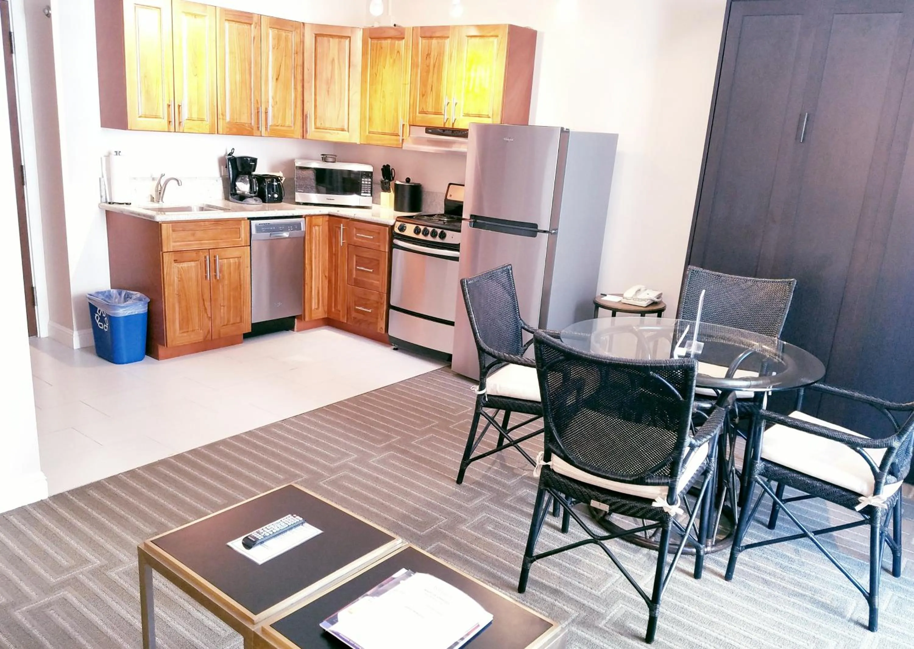 Kitchen or kitchenette in Imperial Hawaii Resort