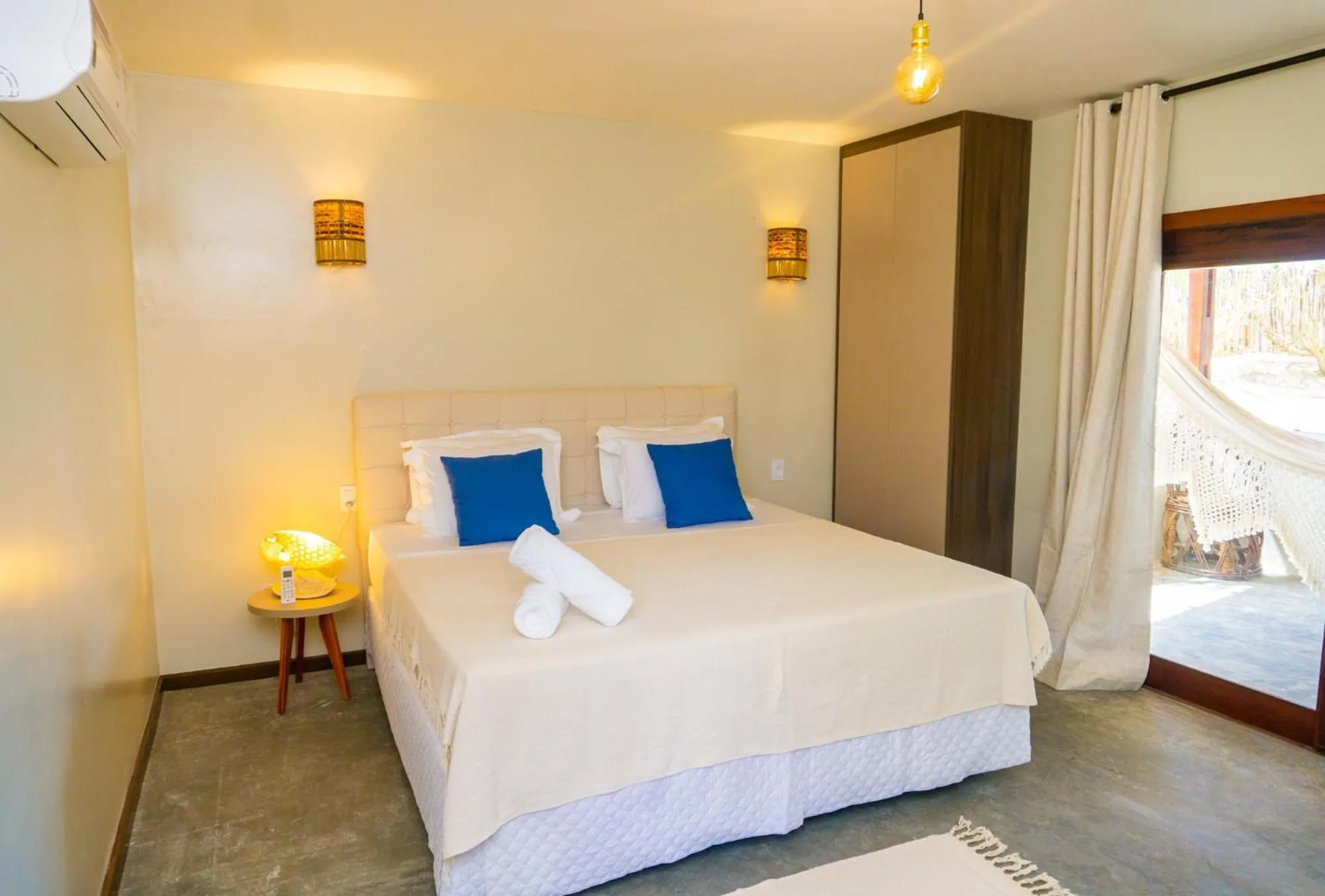 Bed in Villa Zen Hotel