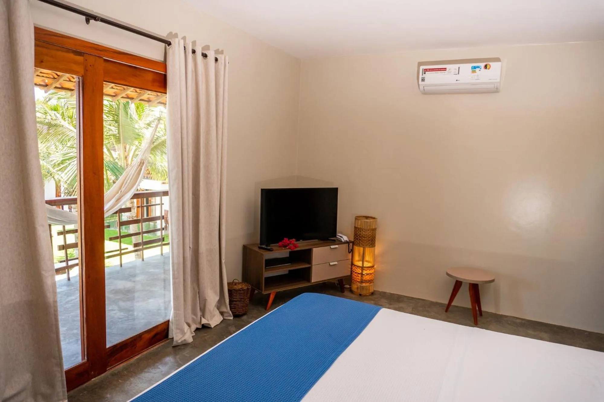 Bed in Villa Zen Hotel