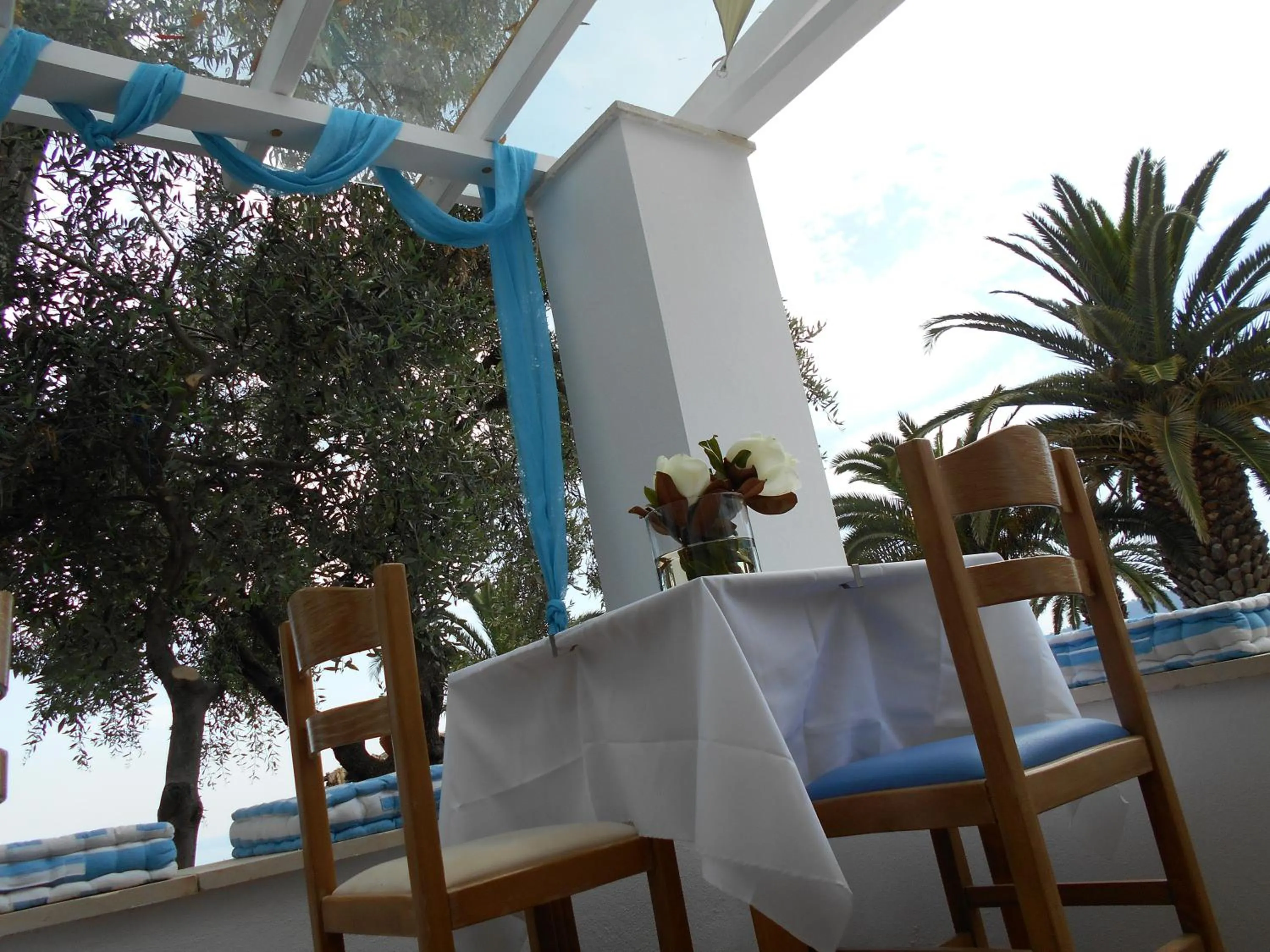 Patio in Kinira Beach Hotel