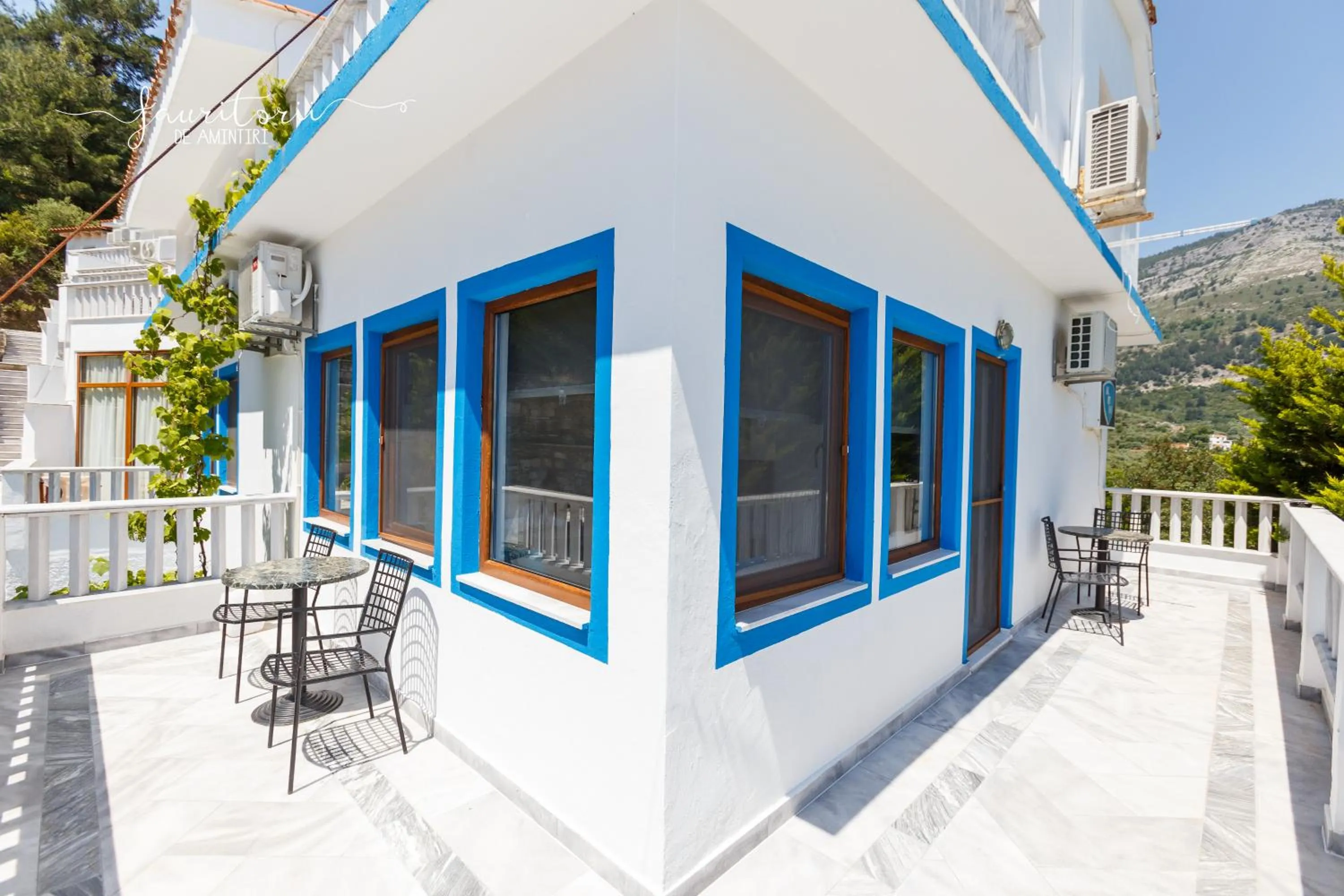 Facade/entrance in Kinira Beach Hotel