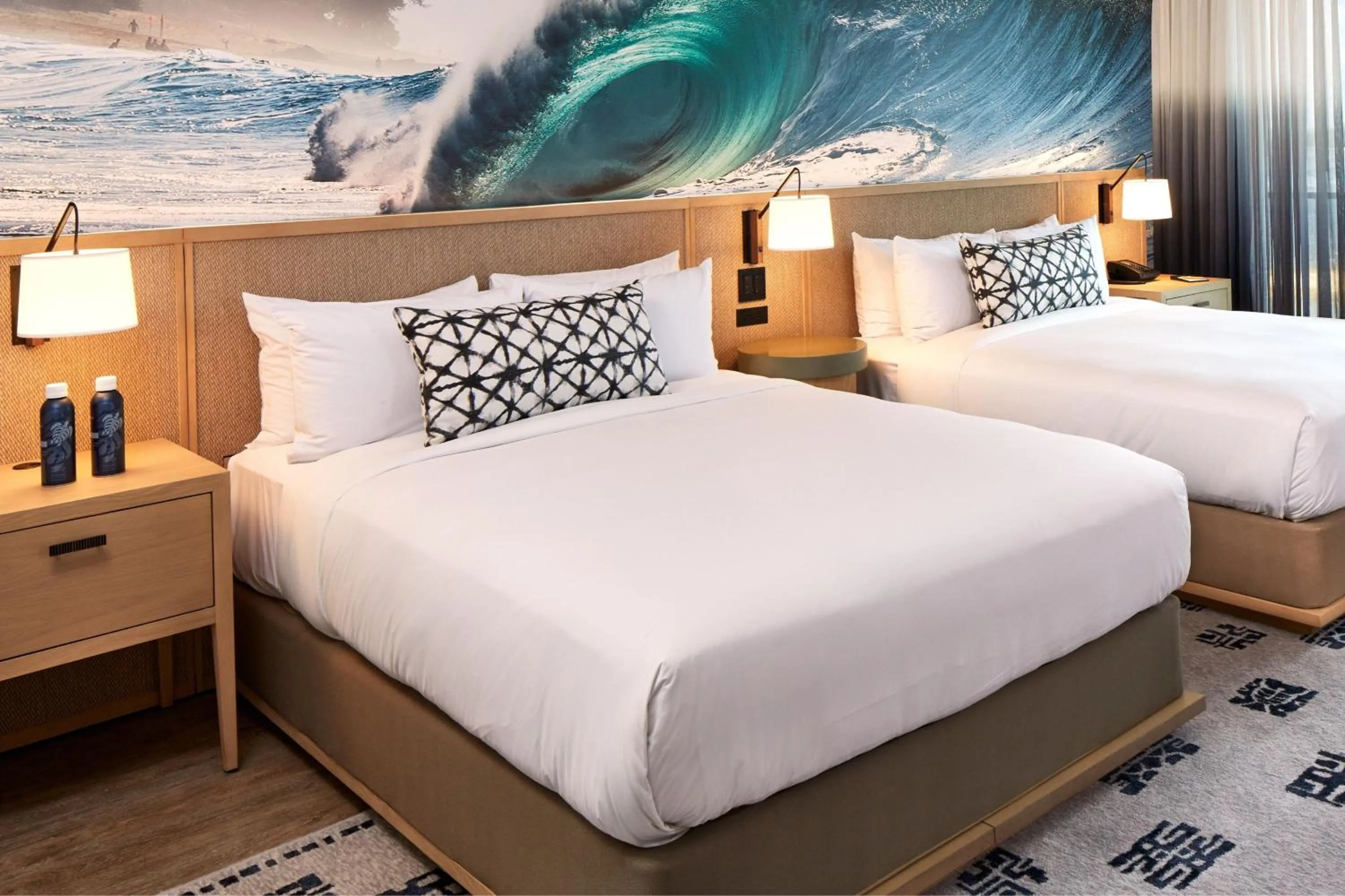 Queen Room with Two Queen Beds and Partial Ocean View in The Ritz-Carlton O'ahu, Turtle Bay