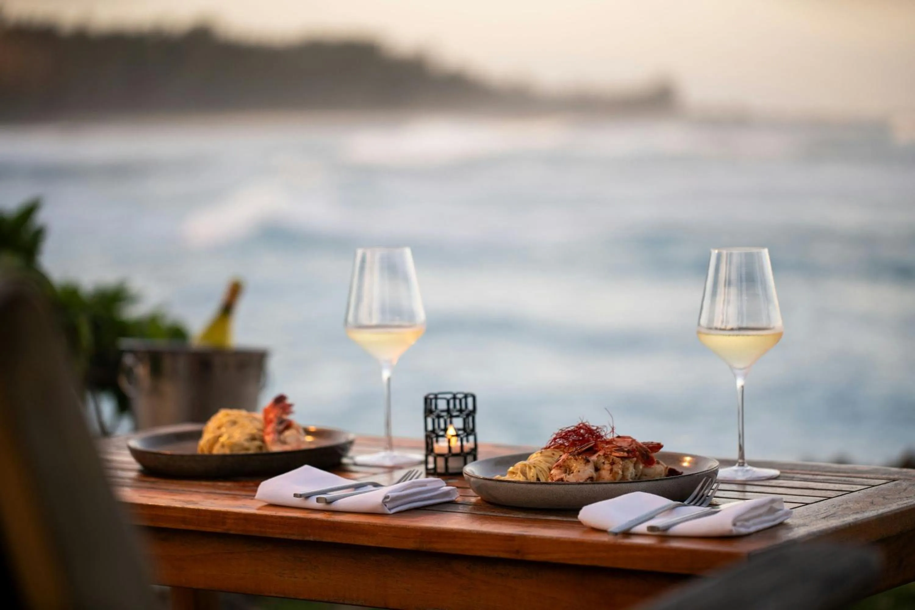 Swimming pool in The Ritz-Carlton O'ahu, Turtle Bay