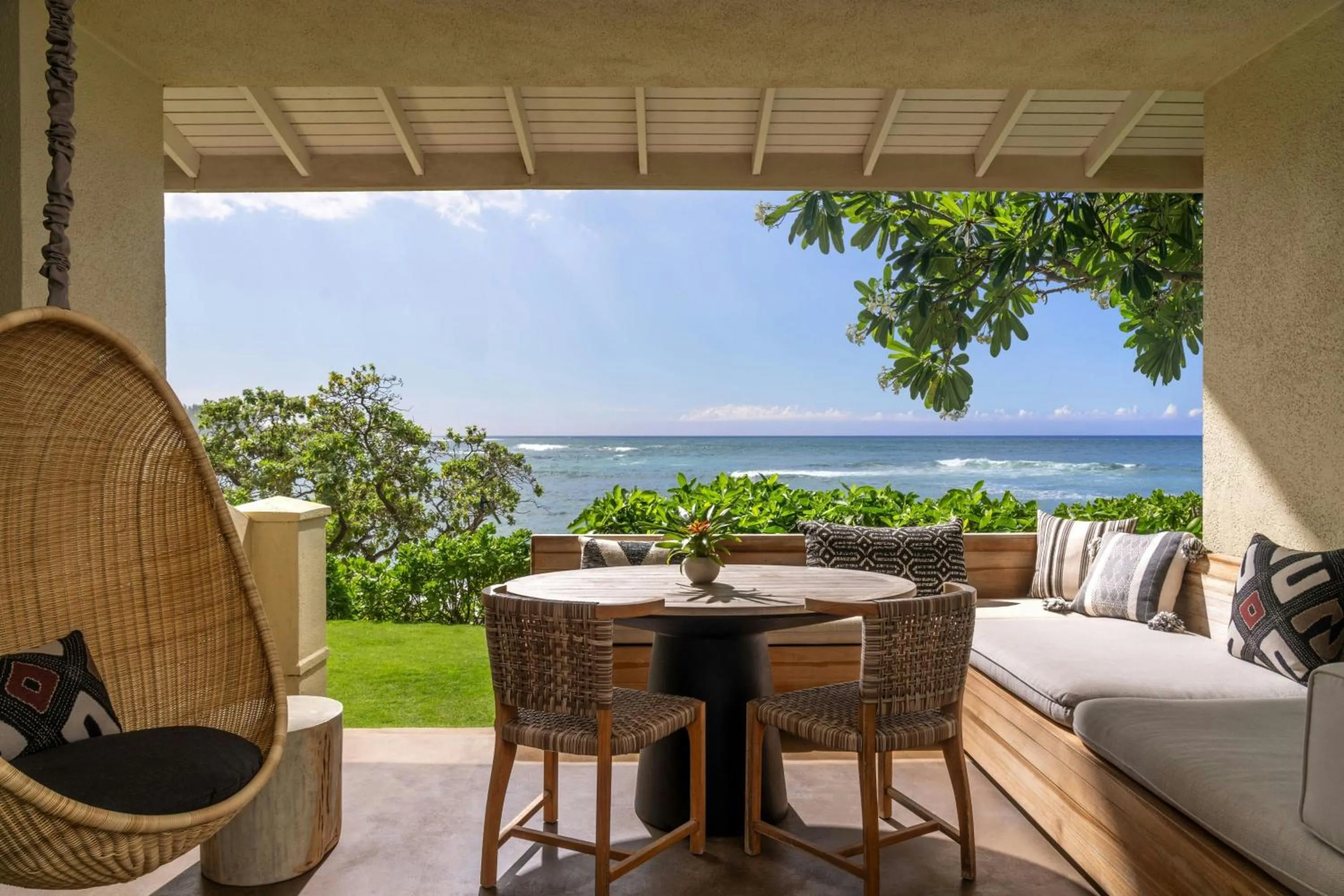 Photo of the whole room in The Ritz-Carlton O'ahu, Turtle Bay