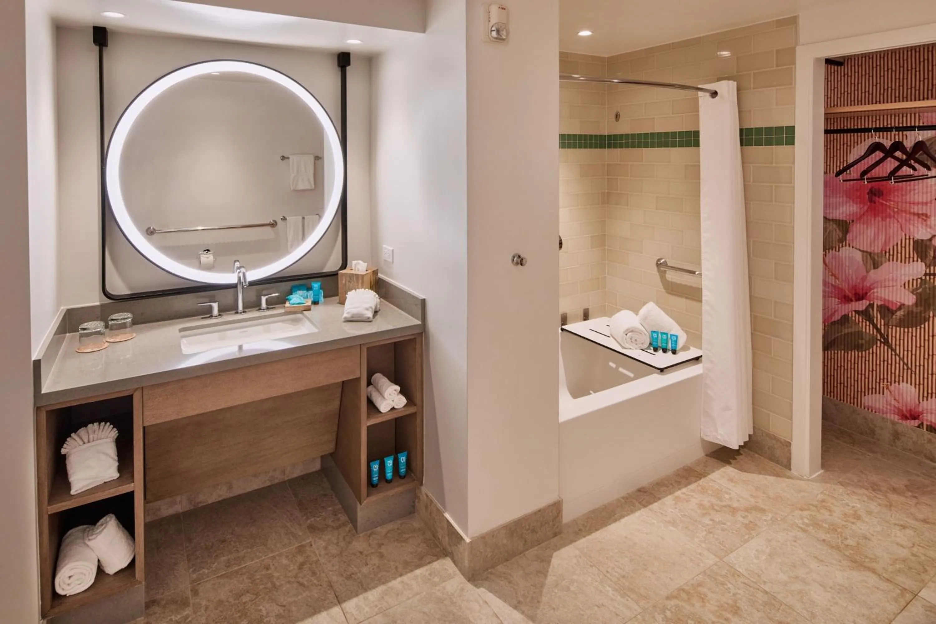 Bathroom in The Ritz-Carlton O'ahu, Turtle Bay