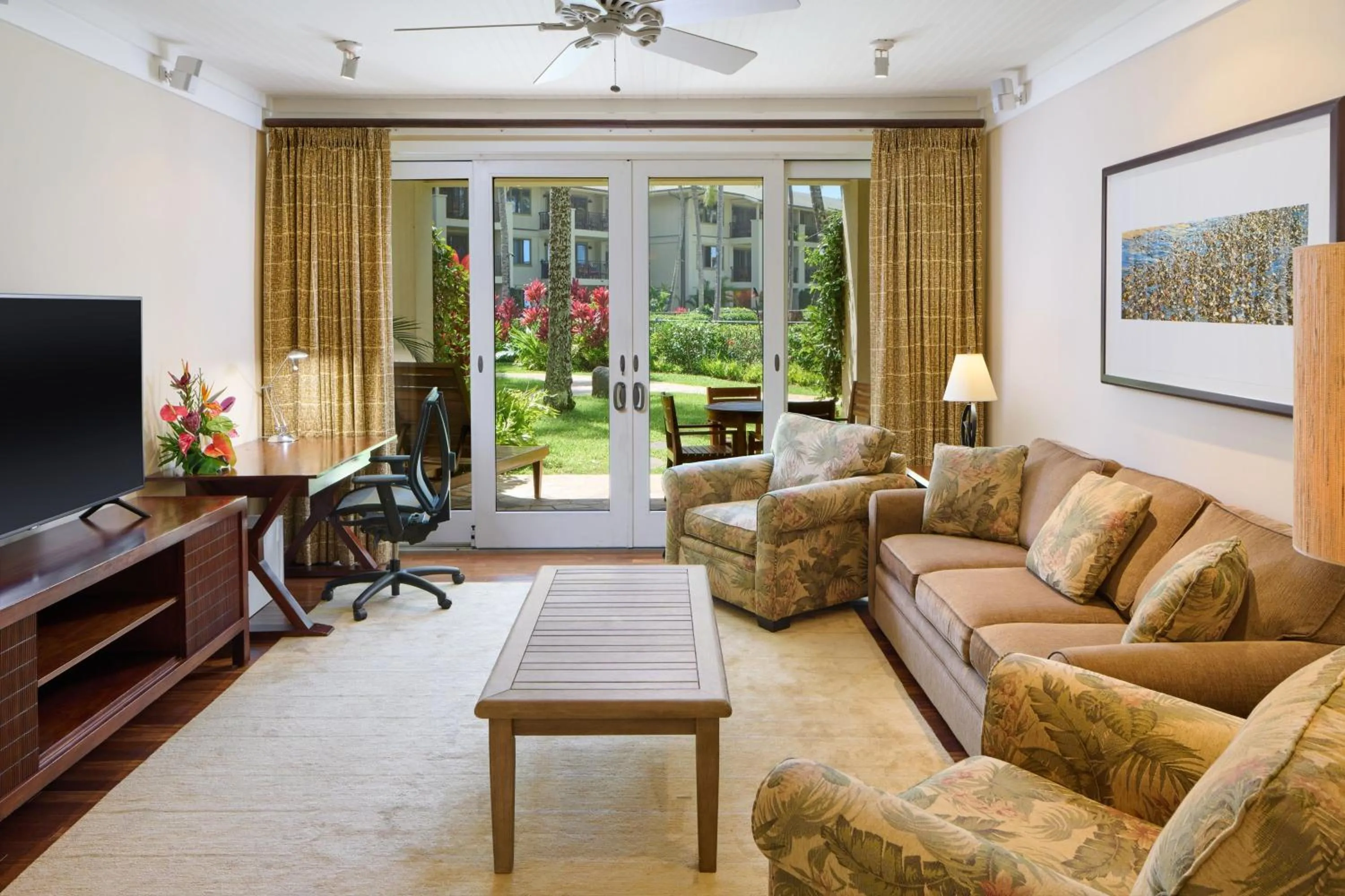 Bedroom in The Ritz-Carlton O'ahu, Turtle Bay