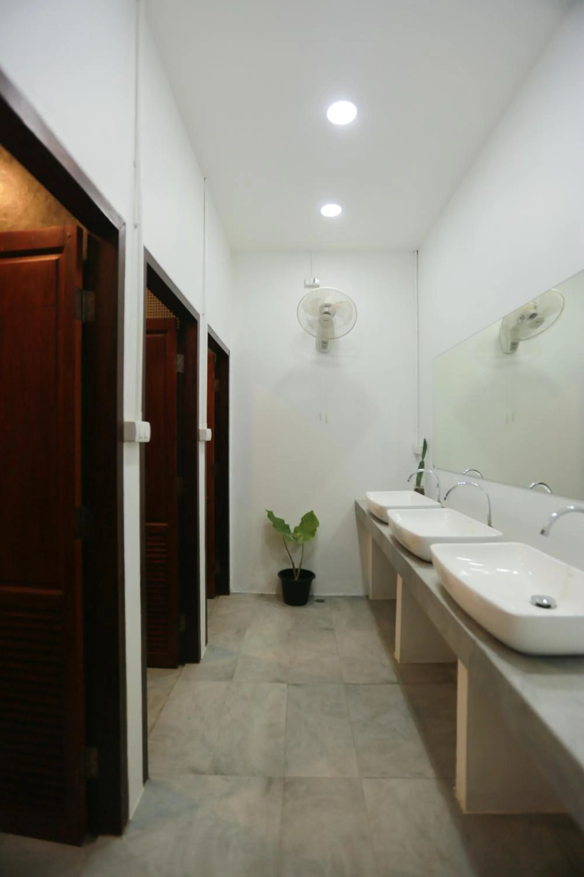 Petit Espace Boutique Hostel