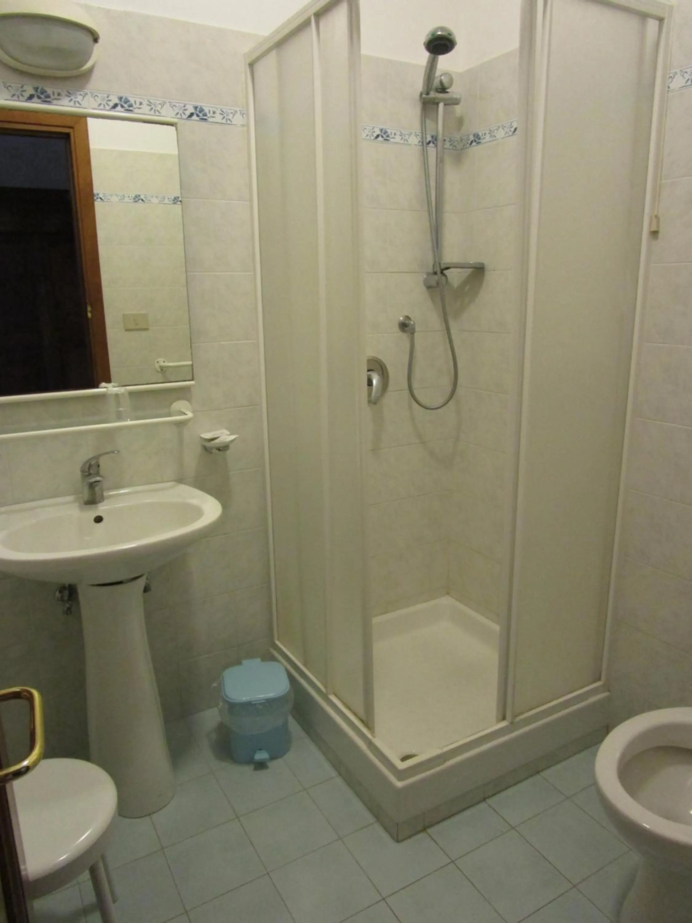 Bathroom in Casa S. Giuseppe di Cluny