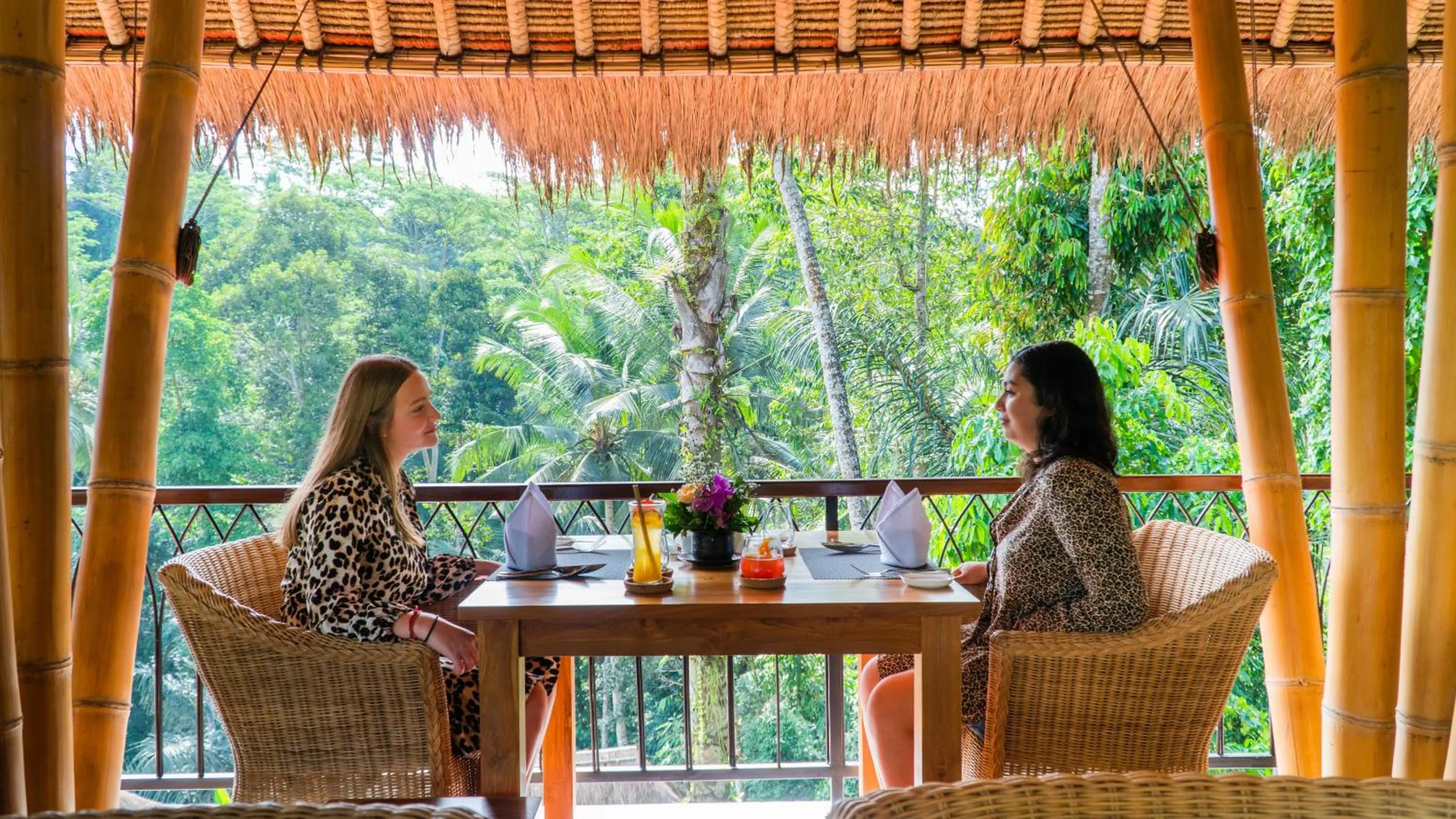 Restaurant/places to eat in Keliki Luxury Lodge