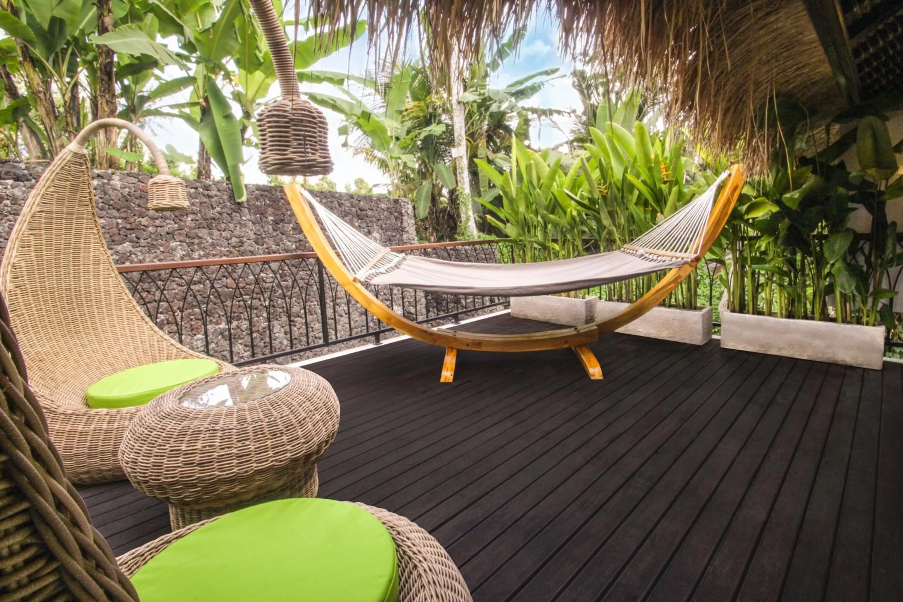 Balcony/Terrace in Keliki Luxury Lodge