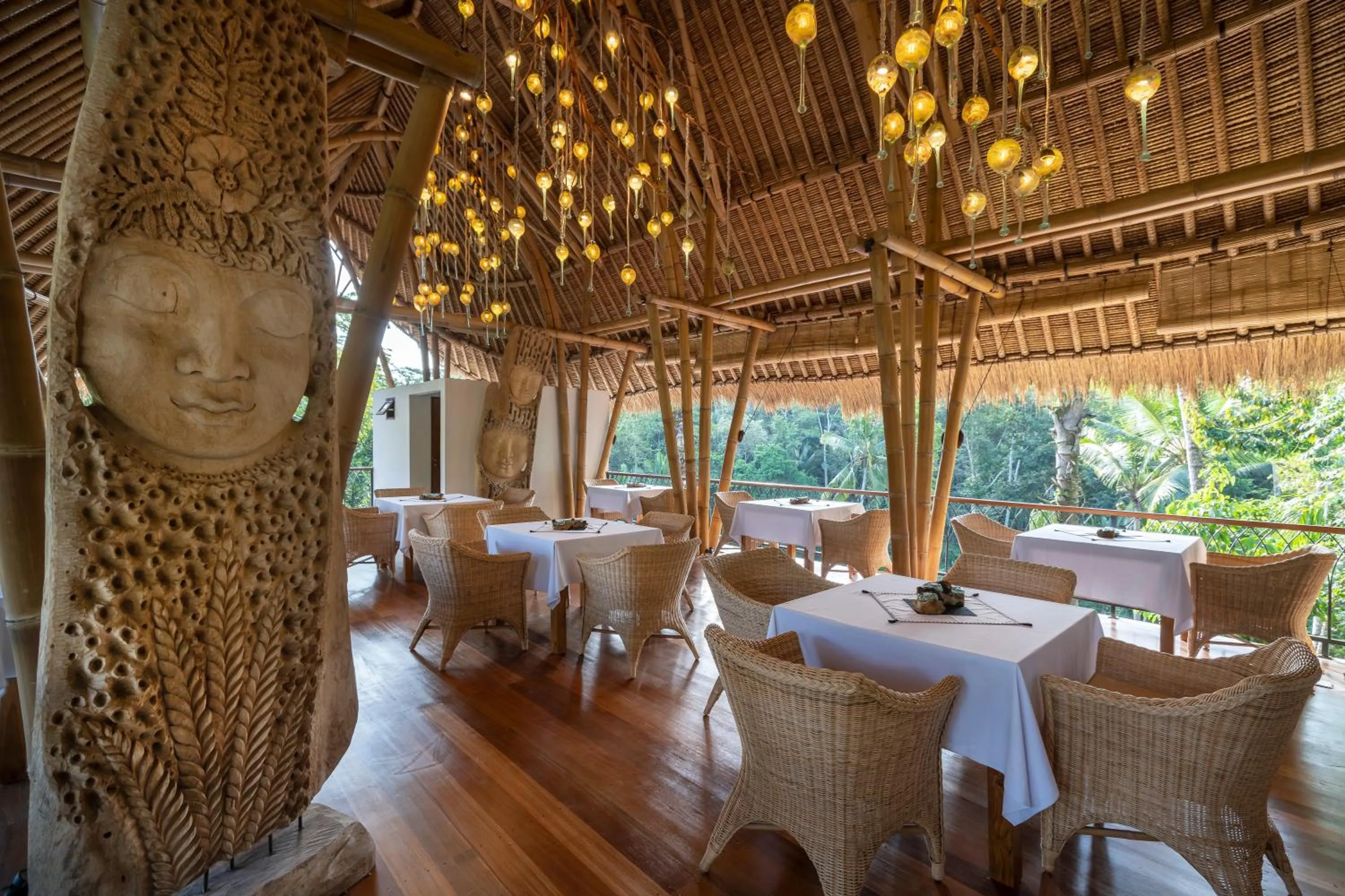 Restaurant/places to eat in Keliki Luxury Lodge