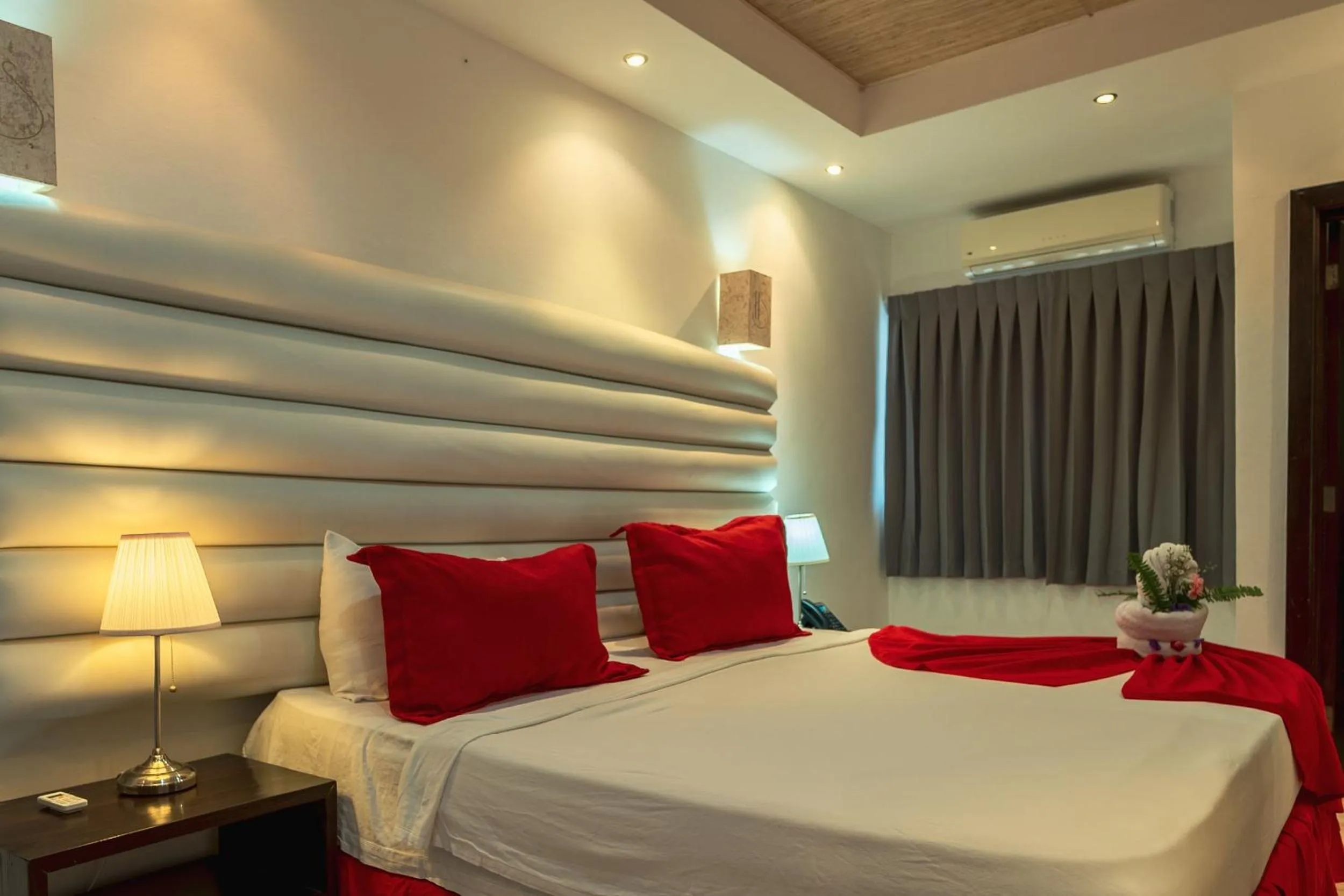 Bed in Hotel Silvestre