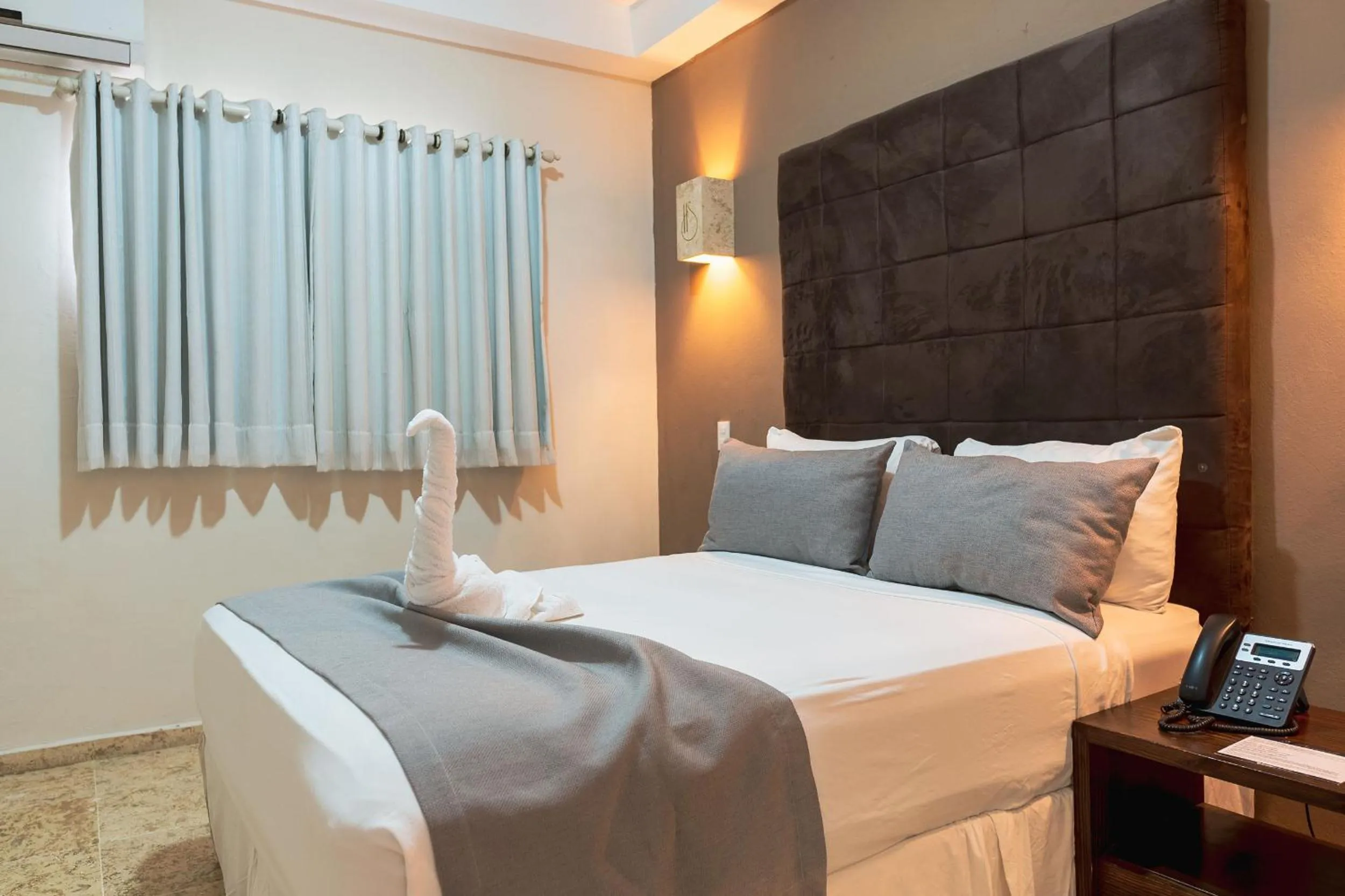 Bed in Hotel Silvestre