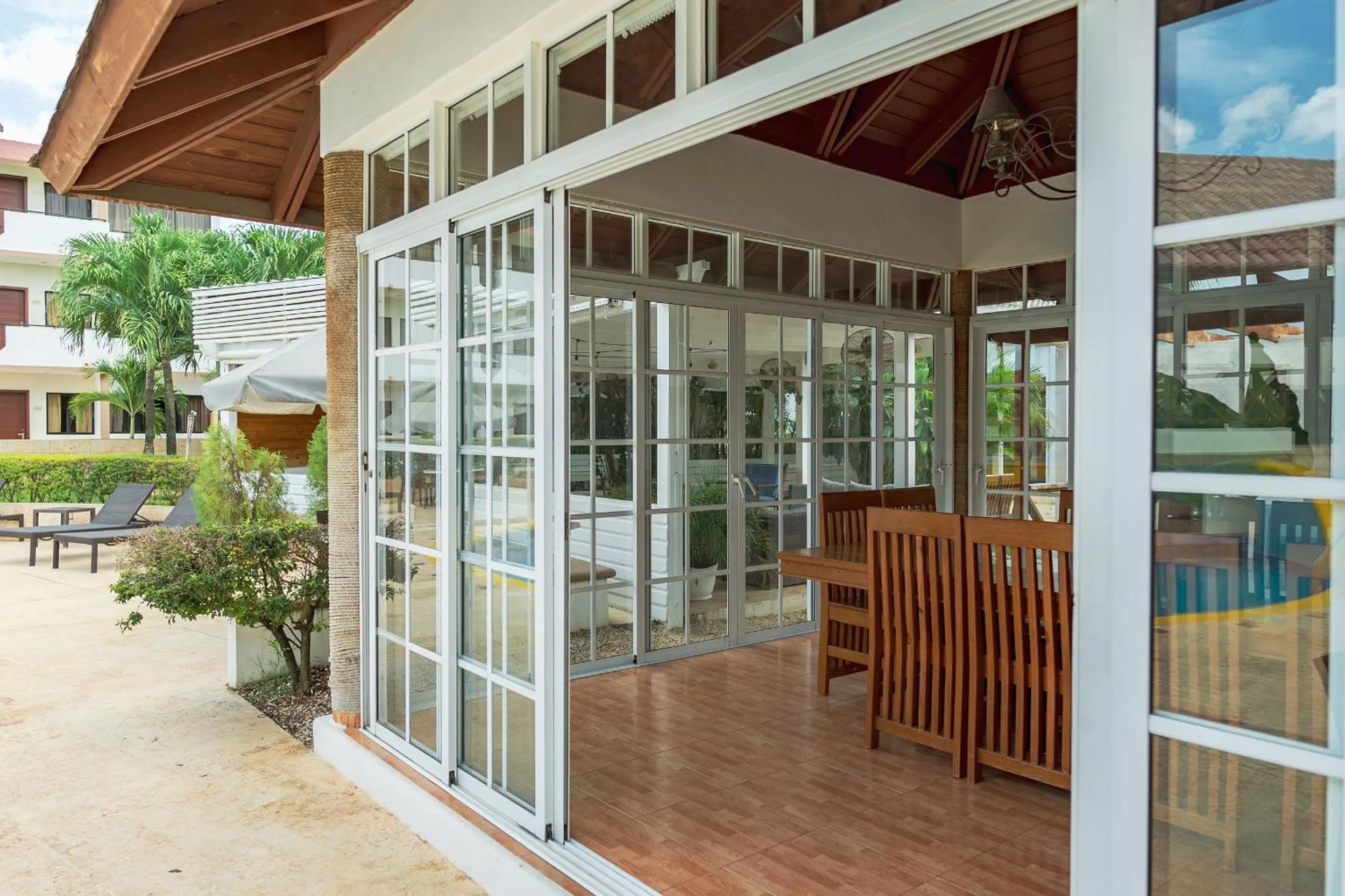 Property building in Hotel Silvestre