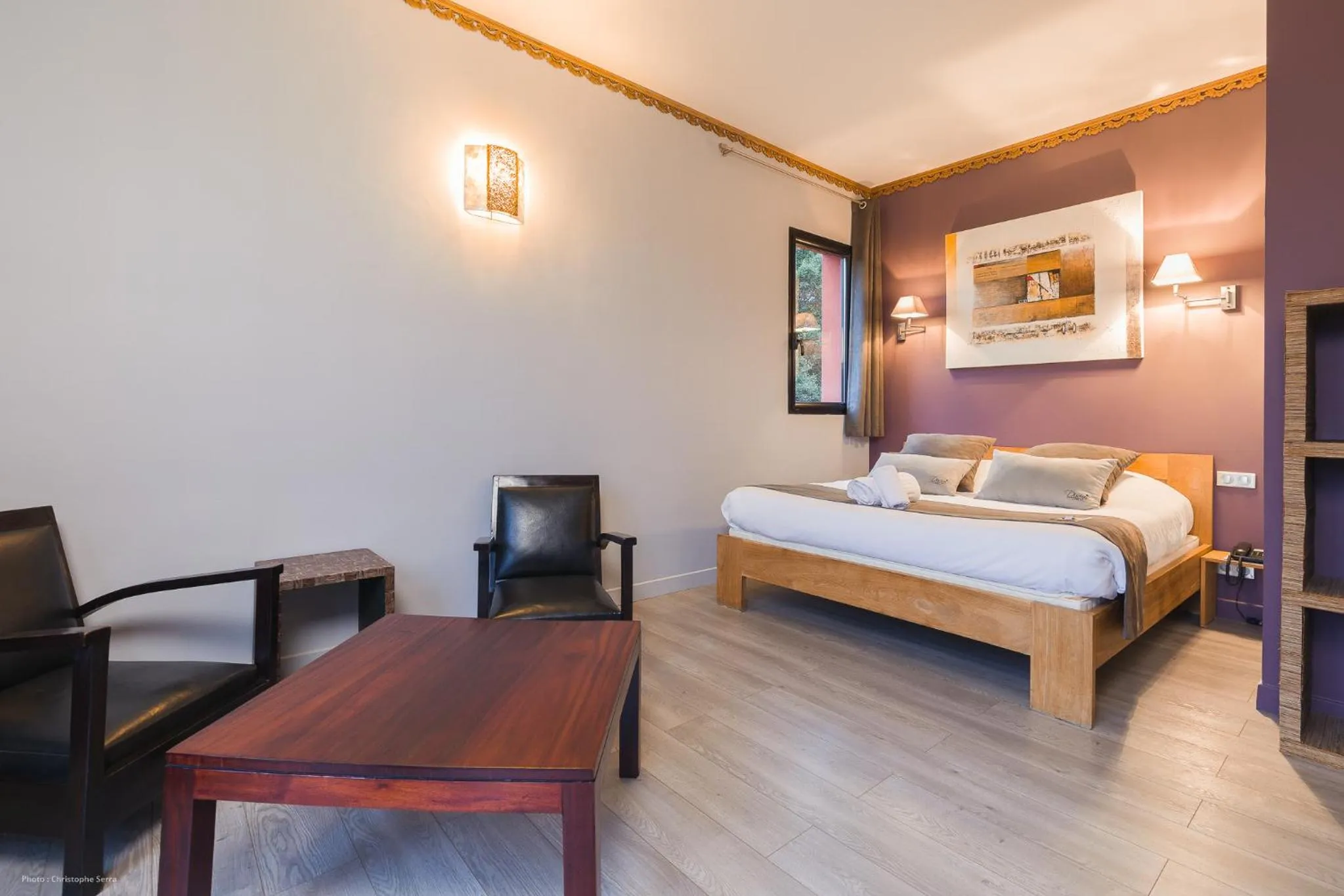 Bed in Hotel restaurant Spa Disini Montpellier Est, The Originals Relais