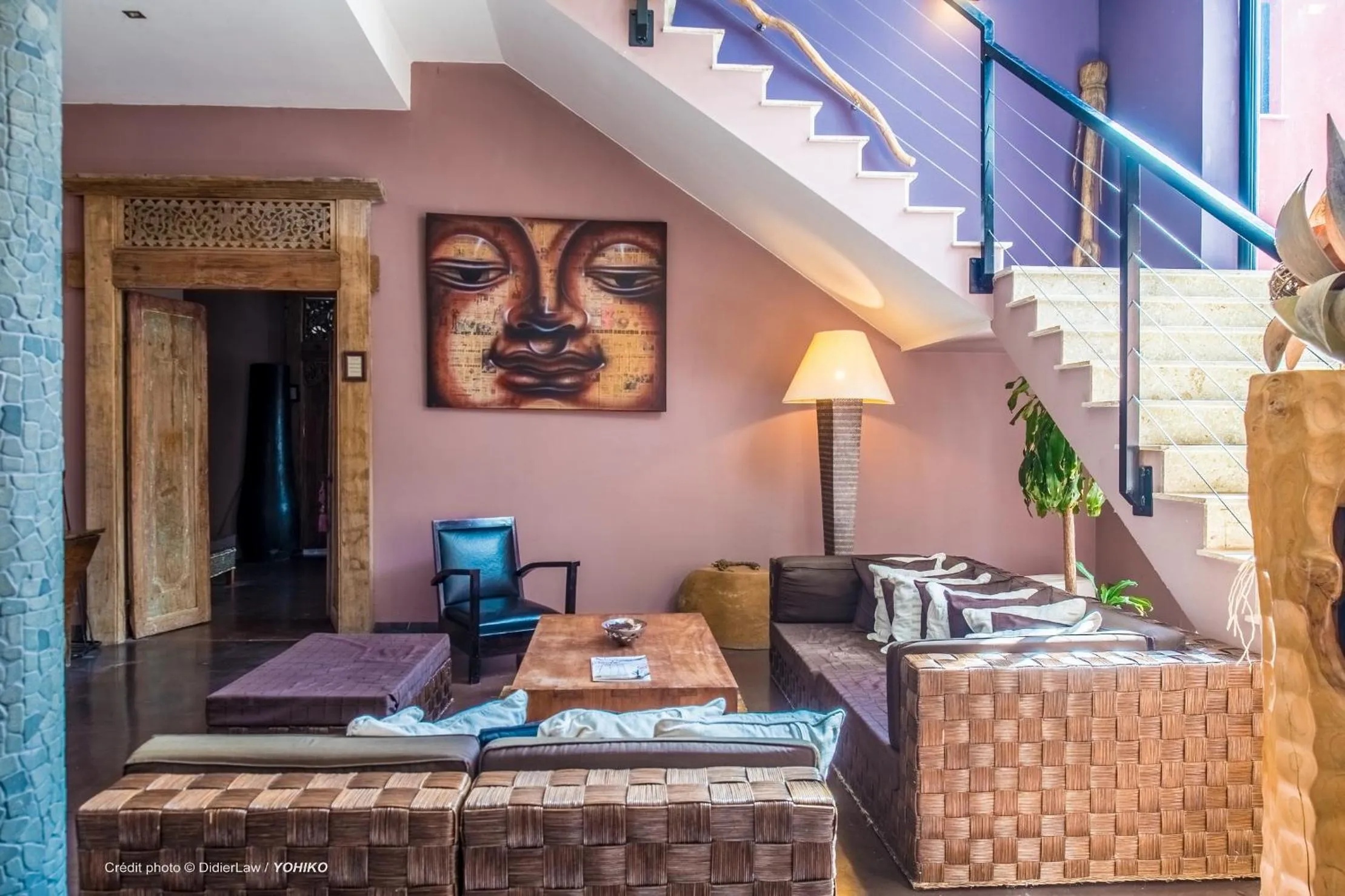 Lounge or bar in Hotel restaurant Spa Disini Montpellier Est, The Originals Relais