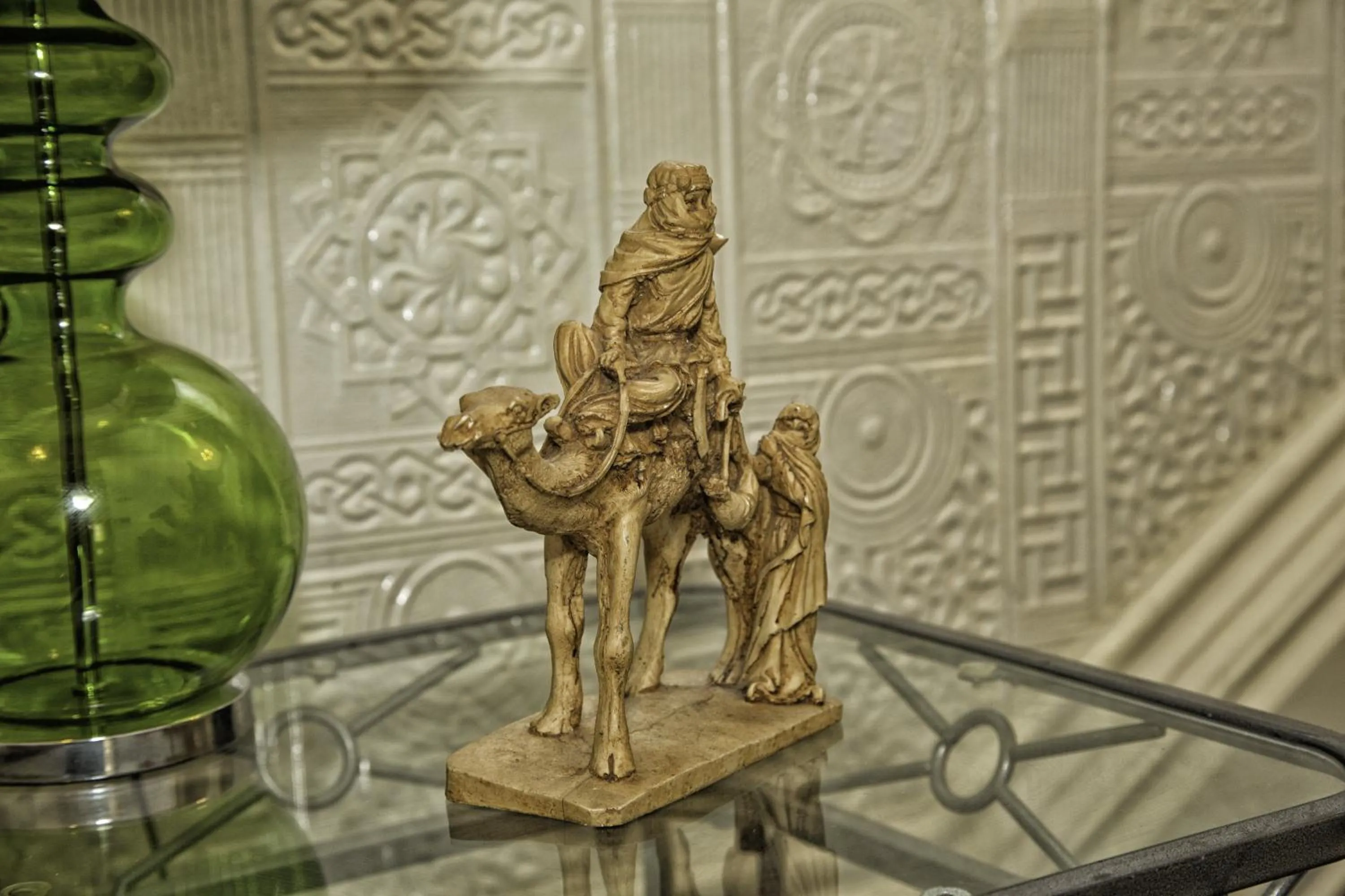 Facade/entrance in Ashfield Hotel